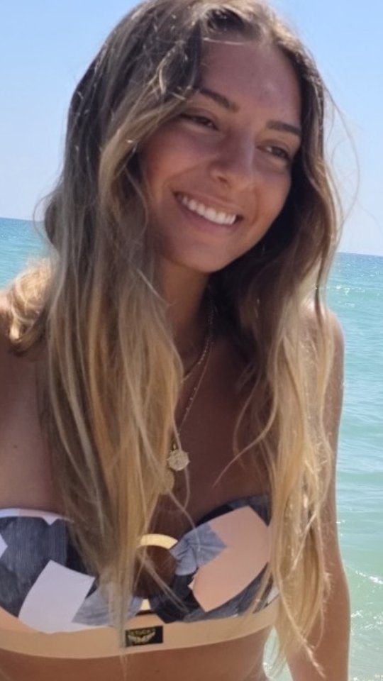 👙☀️ Btuck Beachwear
Beachwear with soul
When art meets fashion...♡
Online, we ship worldwide: Www.btuckbeachwear.com
Link in Bio
#PortugueseBeachWear #summer☀️ #btuckbeachwear #swimwear #originalbrand