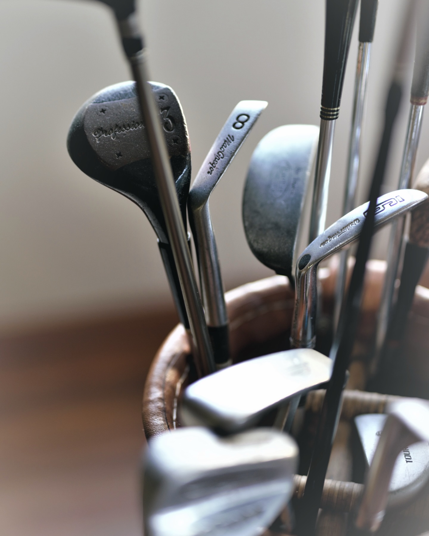 Instantes que se quedan. Algunos entre golpe y golpe 🏌🏻♂️💛
Moments that linger. Some between swings🏌🏻♂️💛
#BandamaGolfHotel #RCGLasPalmas #IslasCanarias