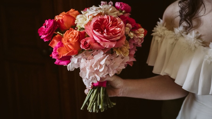 Let this colourful wedding brighten your day! 🌈
Spring is coming… We’ve seen the signs… Birds singing and the daffodils are sprouting 💛
The Spring wedding season is almost upon us 🙌 We have been fitting our 2026 brides in their wedding dresses and putting the final touches to their vision. The sunshine is coming ☀️
Venue @wyresdaleweddings
Photography @hannahbrookephoto
Flowers @bellsanddaisiesflorist
Make up @loftbeautyco
Dress @fredabennet @mayandgracebridal
Celebrant @hazeltherainbowcelebrant
Videography @lovegetssweeterweddings