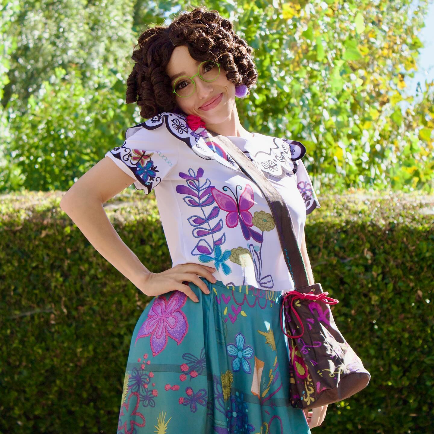 Miracle sister canβt wait to tell you all about her family and all of their special gifts! π―οΈ #princessparty #kidsparty #whimsicalwondersparties #princess