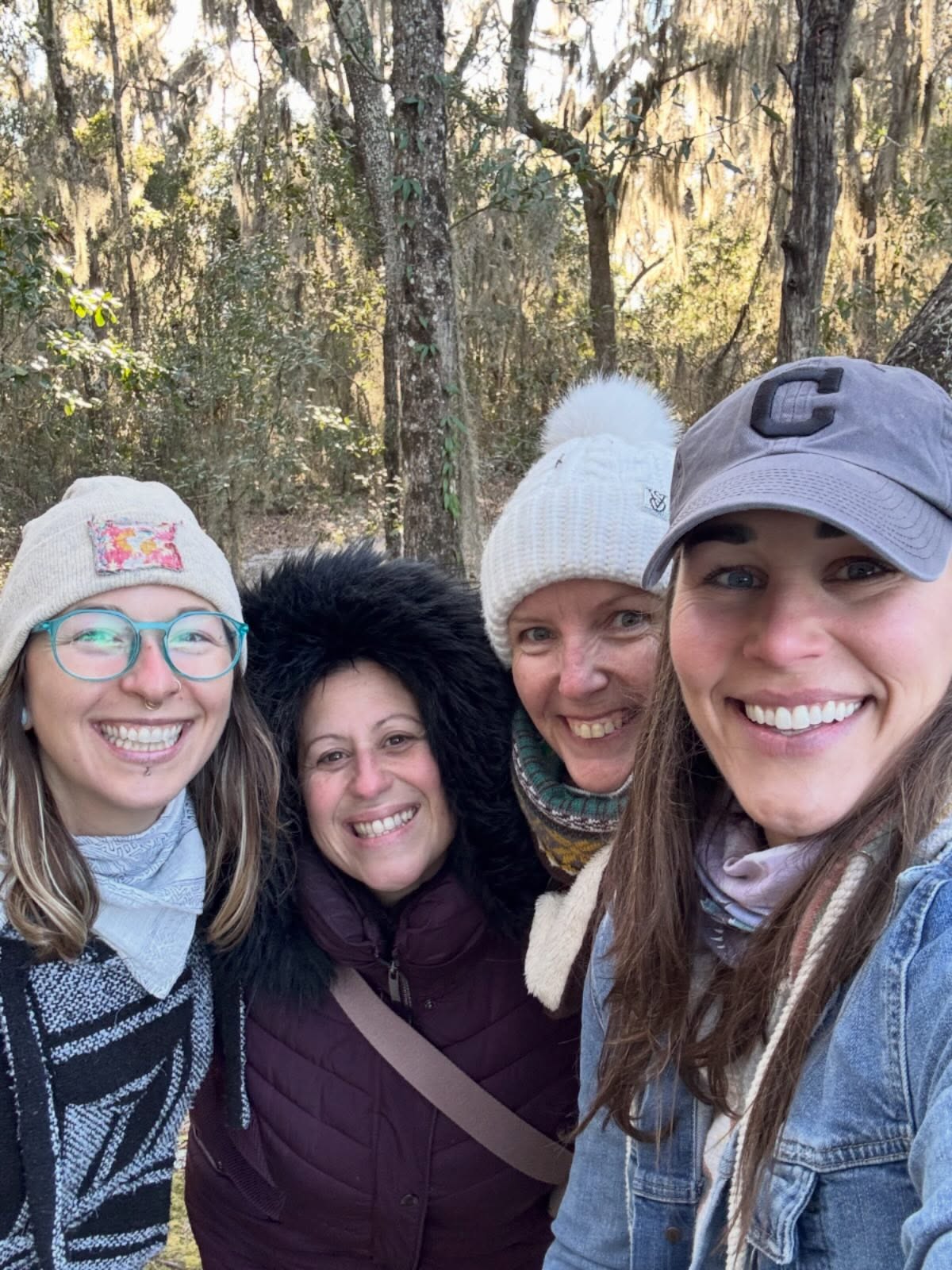 Thank you to these lovely humans for spending the afternoon with me. These brave souls came out in windy 23 degree Florida weather. 🥶 #natureandforesttherapy #nature #grateful #community #forestbathing🌲🌲🌲 @wild.flower.88 @valcantara18