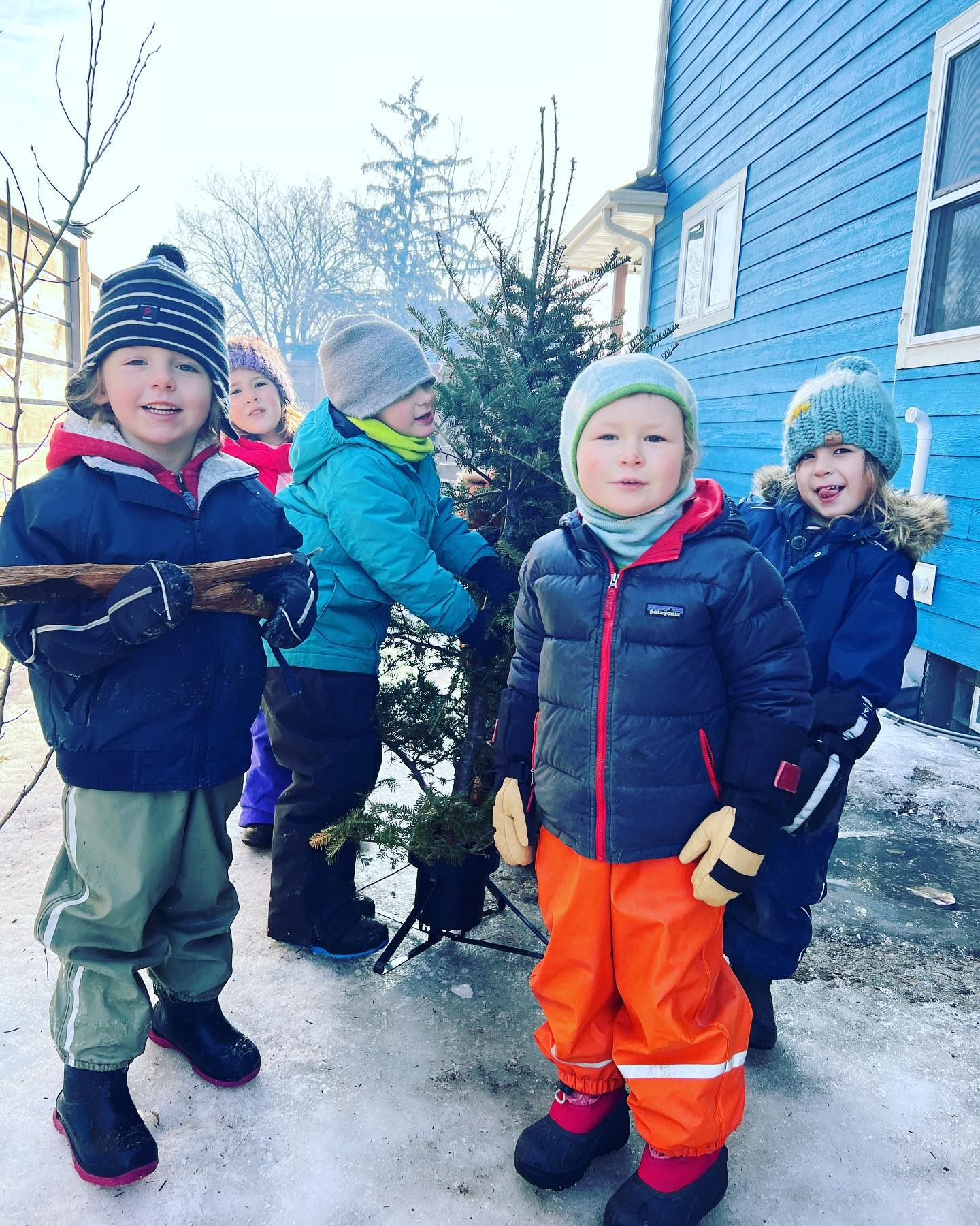 Gathering pine beaches for our morning fire. 🔥✨
#outdoorplay #preschool #waldorfinspired #itsspring