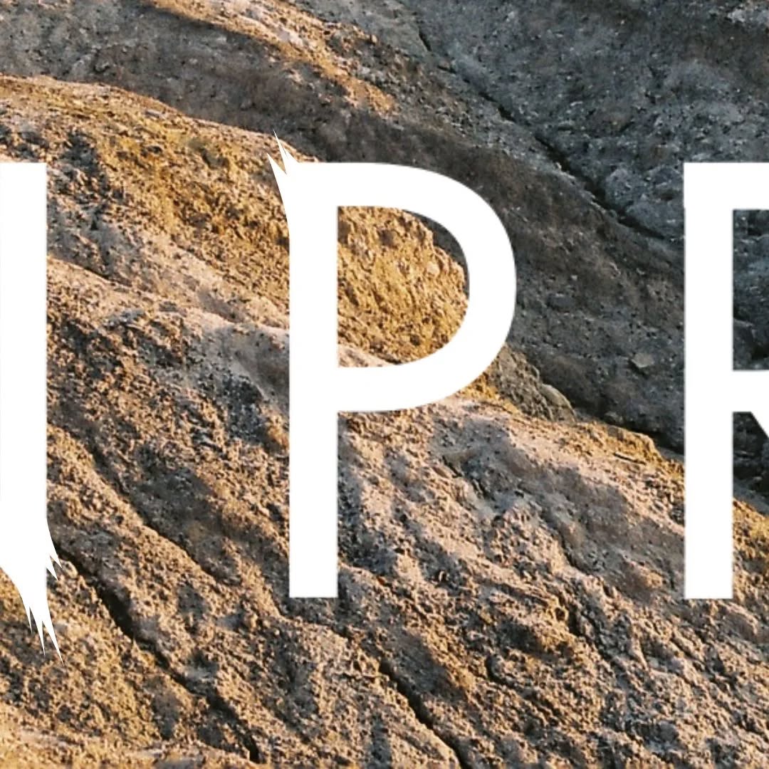 🫱⛰️about time🪨🫲
.
it felt fitting to finally release this project that I have been experimenting with for a while, today, on World Mountain Day,
these beautiful masses of earth that are connecting and dividing us, through time and space
.
it's a project that is parallel to my practice, so often materials and shapes are influencing each other, but with MNPRT I hope to be able to share things I create in a more direct way: make objects for people to wear and bear
.
the word manuport itself is an archaeological term, for an object or artifact that has been physically moved or transported by humans from one place to another, and has been a core concept in my practice for a while now
.
🌄 follow @manuport to stay updated on this new journey 🌌
👁️@ireneragusini @
.
.
.
#manuportbespokedesign