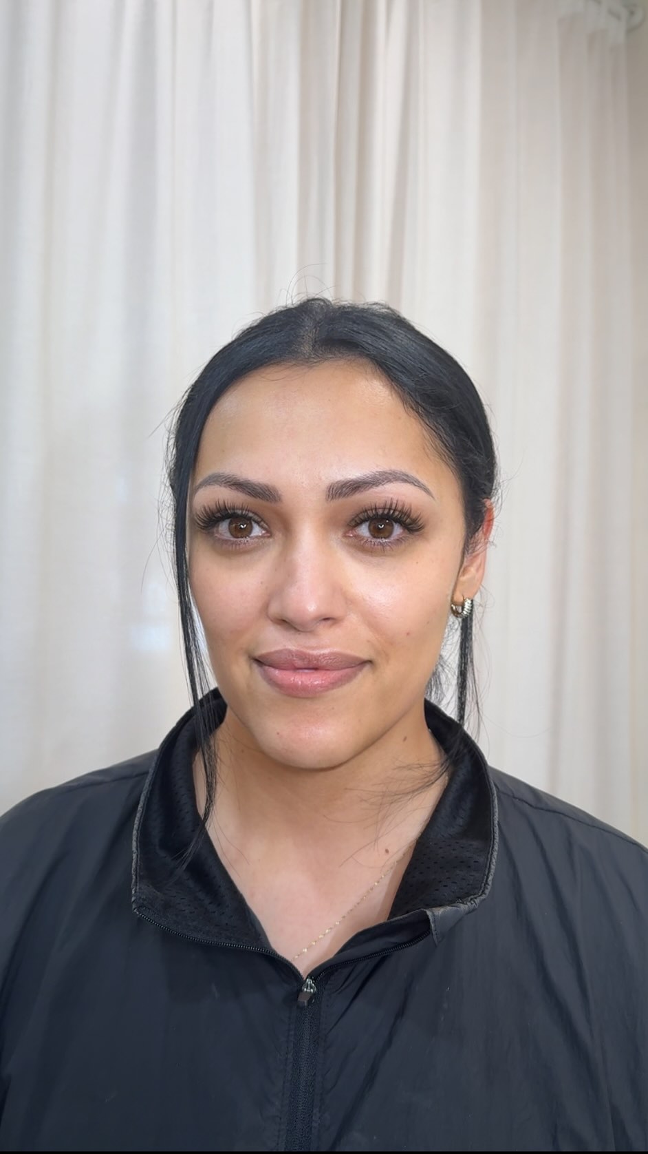 Said no one everrrrโฆ
The right lashes can completely transform your look - lifting the eyes, enhancing your natural shape, balancing proportions and giving you that effortless โput-togetherโ look without heavy makeup.
When your lash style is chosen for your eye shape, features and lifestyle, they can
โจ open and lift the eyes
โจ enhance symmetry
โจ flatter your natural beauty
โจ save you time every single day
Because lashes arenโt one-style-fits-allโฆ and thatโs where the magic is ๐ซ
Custom sets. Thoughtfully styled.
Always you.