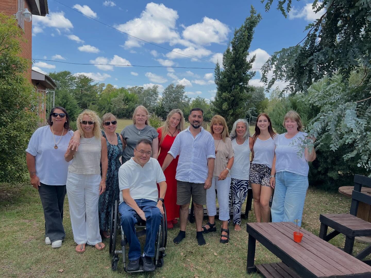 Hermoso retiro psico-espiritual “Renovar Perspectivas”, 31/1/26, Cañuelas. ¡Gracias a todos los participantes”.
Facilitadores: Lic. Marcelo Aguirre y Lic. Myung Ki Song
Casa quinta I Nonni