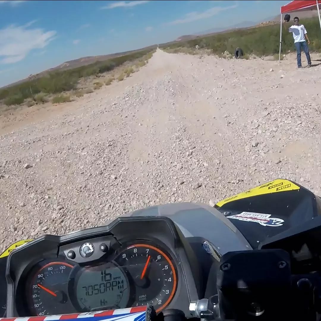 🚀🐎 Passing the checkpoint on the back straight at Race Mile 31 of the @storr915 MXID 250 in September of '23.