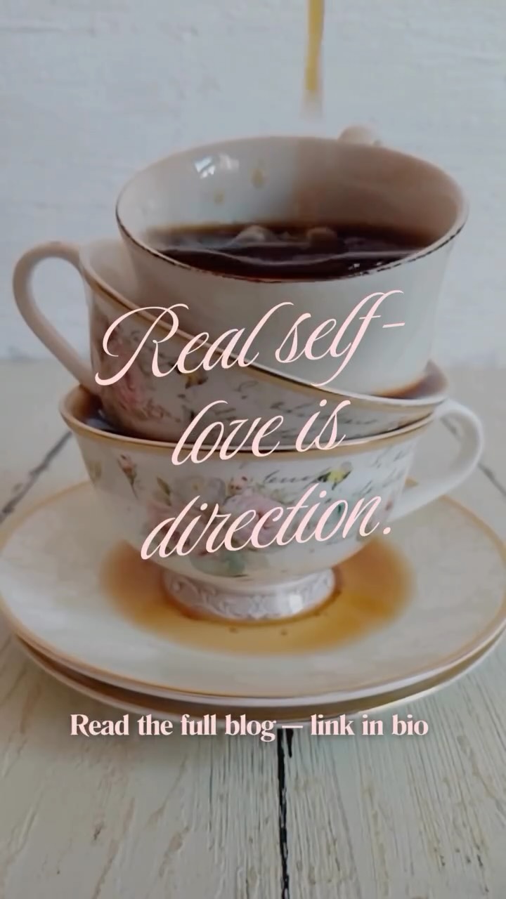 Valentine’s Day isn’t emotional — it’s directional.
I wrote about why this week feels louder, and what actually works instead.
🔗 Read the blog (link in bio)
#ChismecitoConCafe
#FebruaryReflections
#EmotionalClarity
#AttentionAwareness
#SelfRespect