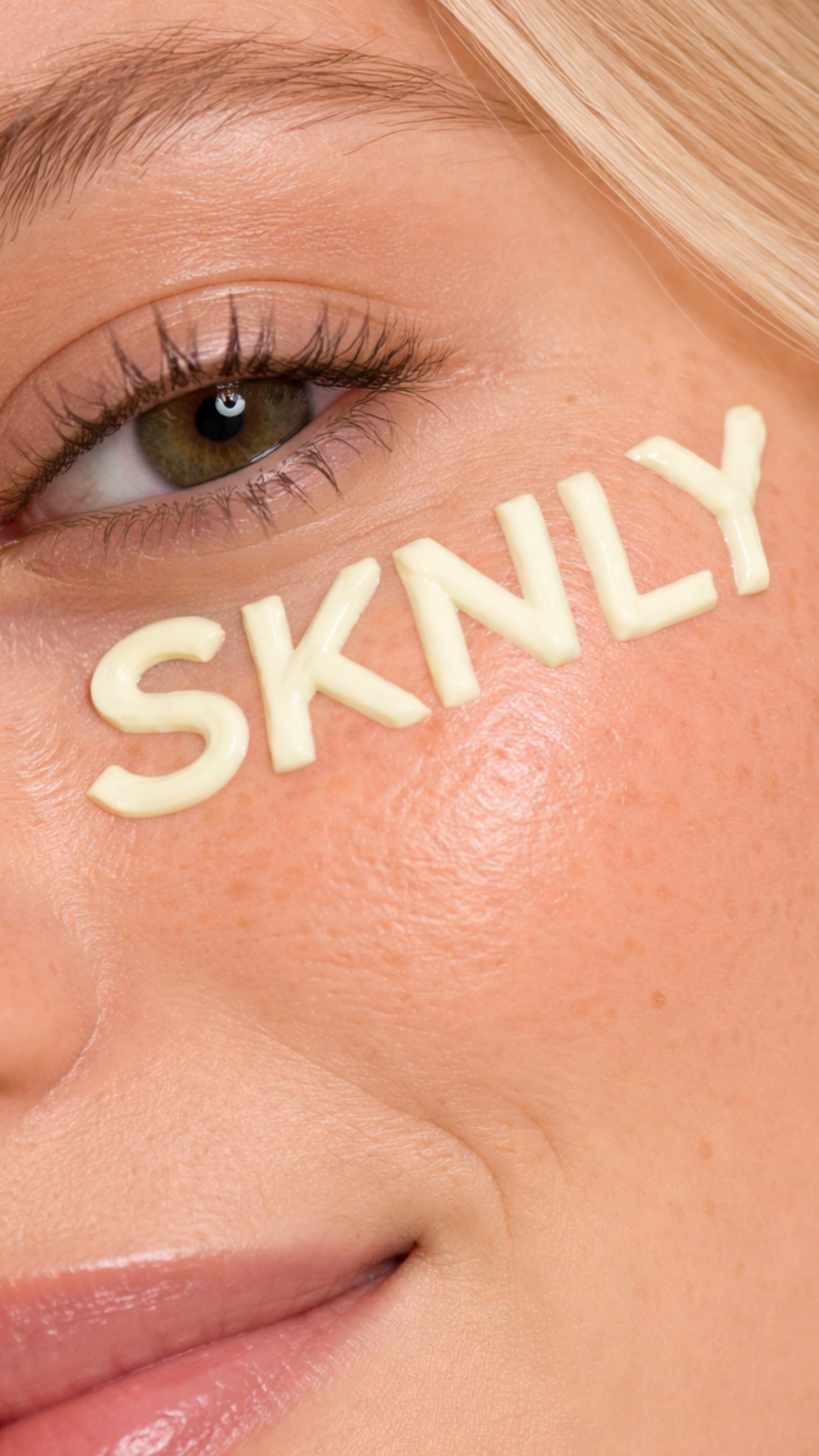 obsessed with SKNLY 👛🧴🫧🪞