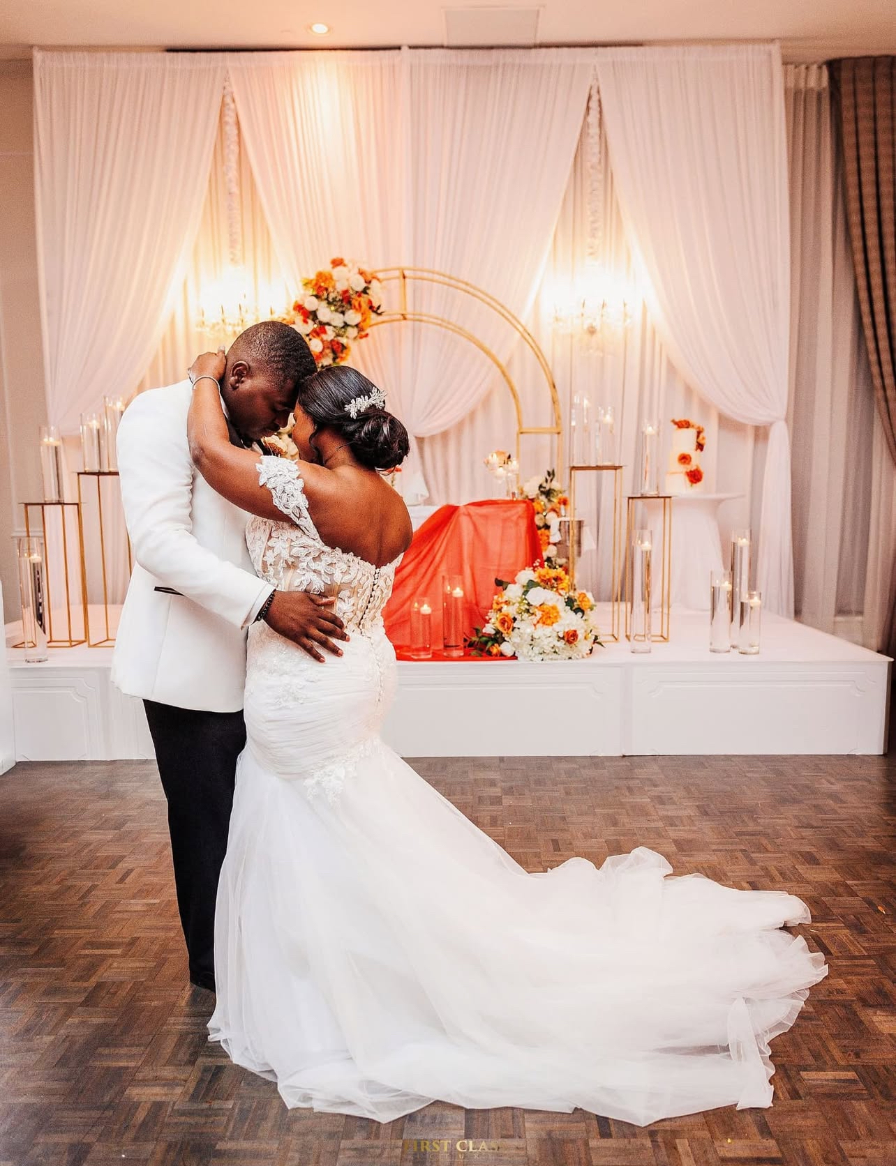 Black love is not just a moment. It is a legacy.
This wedding was more than a celebration — it was the honoring of two souls, two families, and a shared history rooted in strength, resilience, and beauty.
During Black History Month, we celebrate love that continues to write our story.
Many blessings to @leen09.t
- Decor and Designed by @reineprestigeevents
- Planning team @lcevents__
- images @firstclassweddings.ca
#BlackHistoryMonth #reineprestigeevents #LoveLegacy #Soulmates #StrengthAndResilience #WeddingCelebration