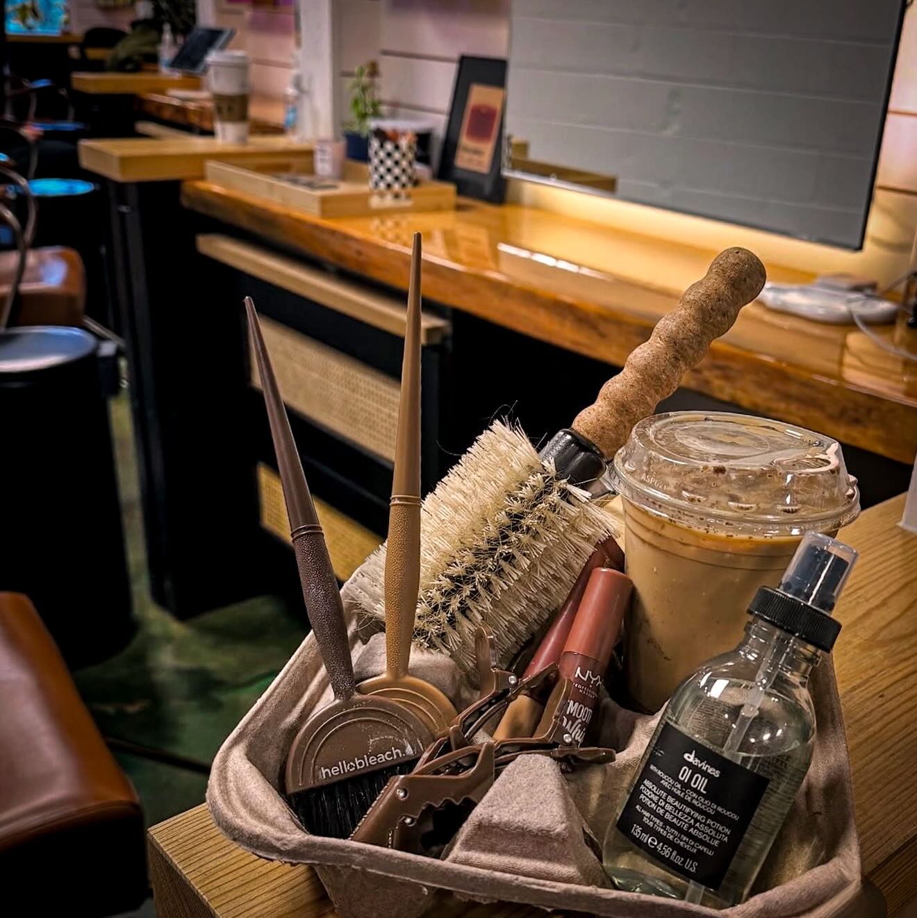 hair with Bethany •
To schedule your next appointment visit @bethanyevelynhair
.
.
.
.
#madisonsalon
#madisonwi
#madisonhairstylist
#healthyhair
#davinessalon