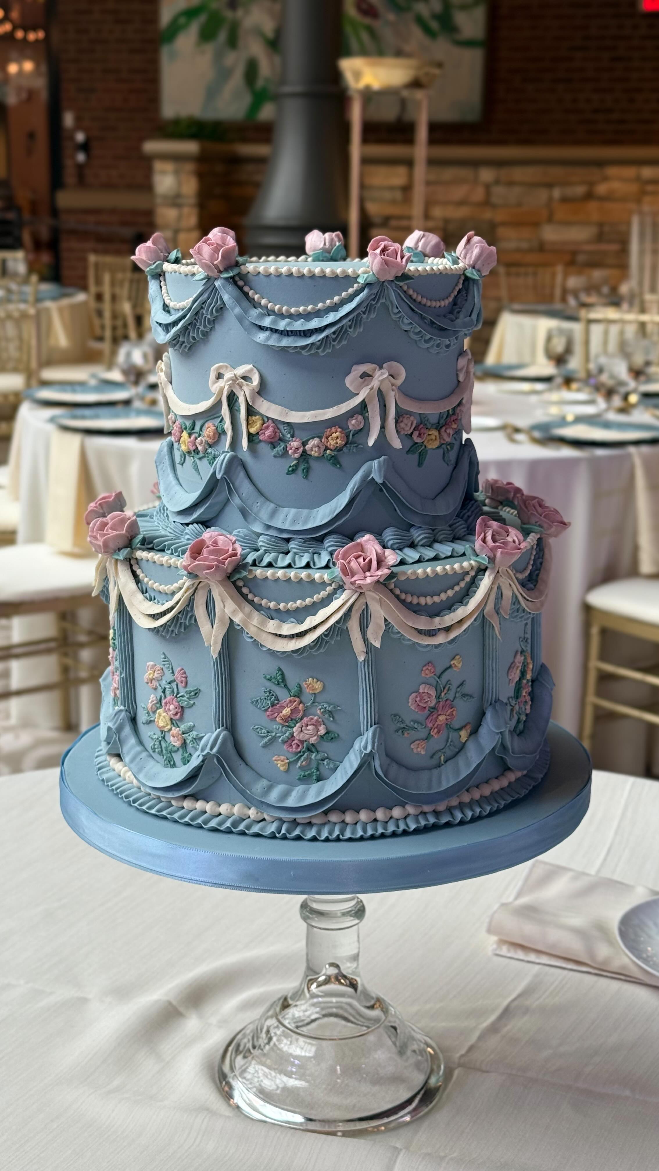 This February @sweetheatheranne is showing us how to make this unique vintage cake design using buttercream and her piped embroidery technique.
Join us on 25th February at 7pm (UK Time) / 2pm (EST) for all Heathers tips and tricks on making, colouring and piping in Swiss meringue buttercream, along with her signature piped embroidery effect.
LIVE on zoom with the opportunity to ask Heather questions during the Q&A time at the end.
When: 25th February 2026 7pm (UK) or 2pm (EST)
Where: Live on zoom
Price: £35
Comment VINTAGE and we will dm you the booking info
#cakeschool #caketips #caketutorial #cakeclass #cakedecorating