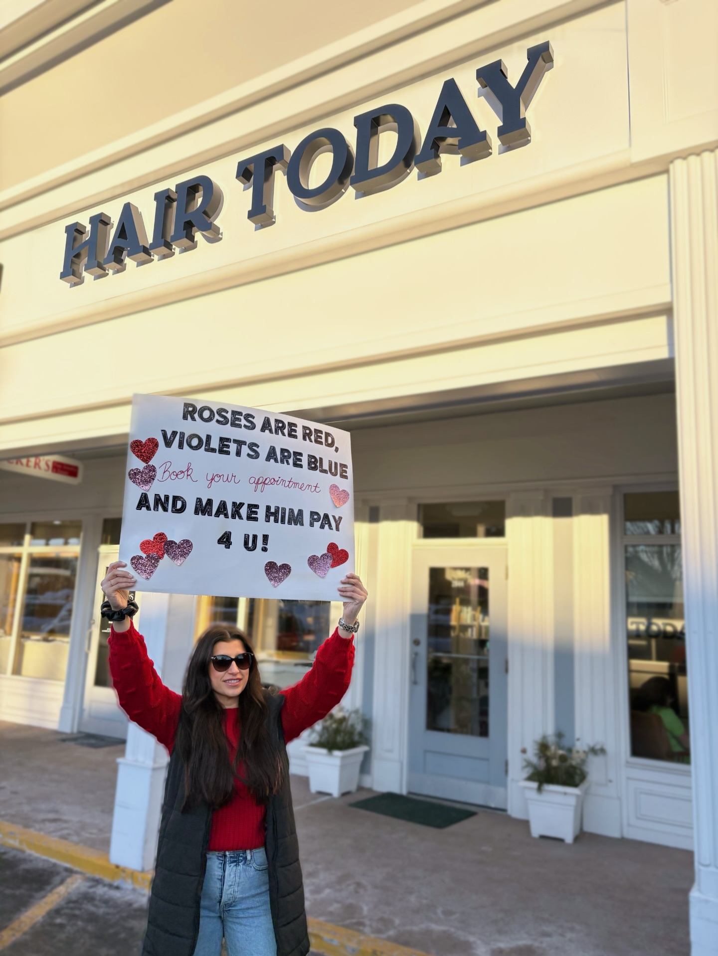 Skip the flowers and get the gift she really wants this year 🫶 an appointment at Hair Today!
Virtual cards available through the link in our bio!