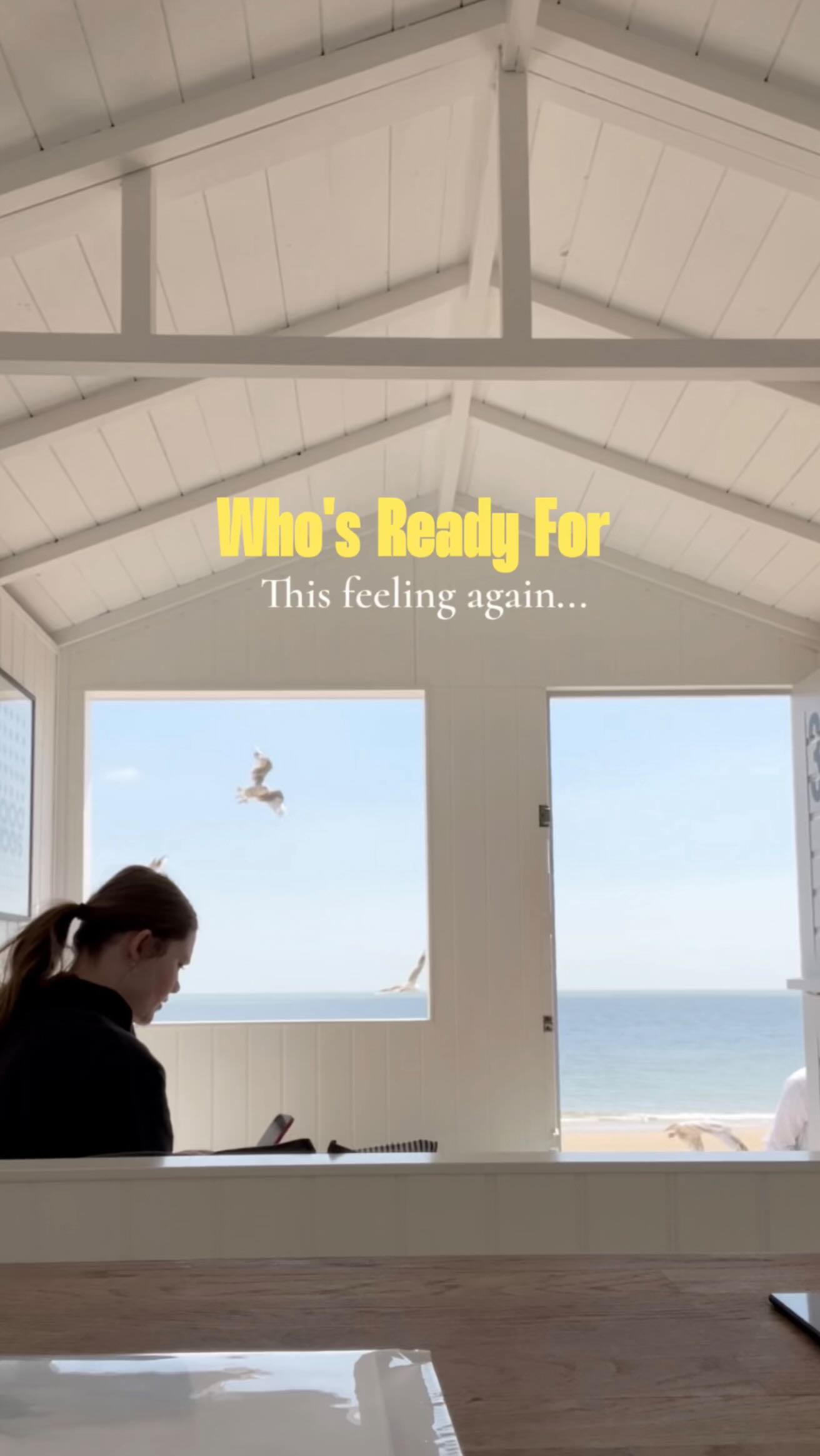 Who's ready to feel like this again? ☀️☀️☀️
The sunny days of summer ☀️
Thought you might enjoy a reminder after a soggy few Feb weeks that these will be back... 🌧️
Are you looking forward to this feeling again?☀️
#beachhuts #beachhutstyle #beachhutlove #frinton #britishsummertime