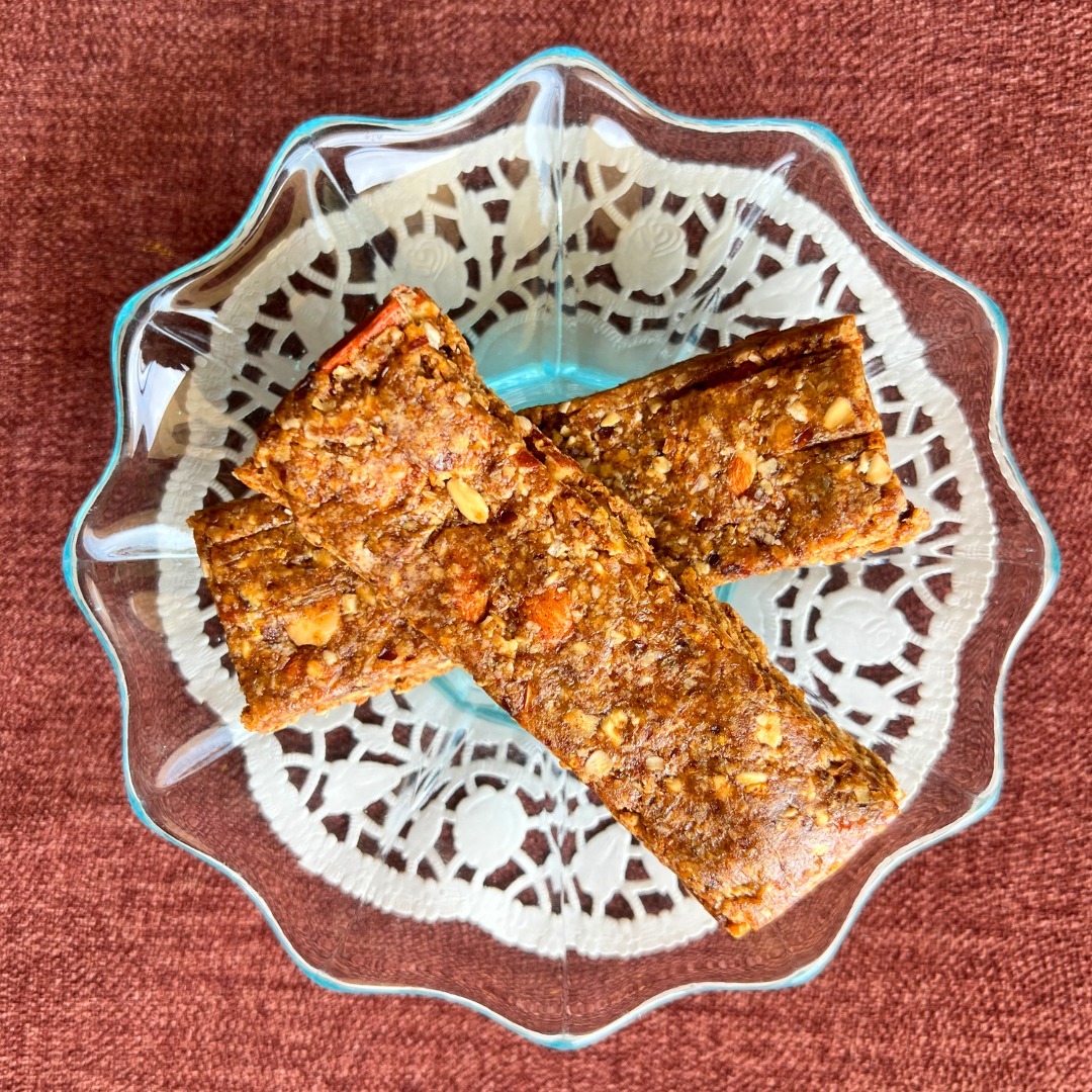 Processed sugar? Not in our vegan bars! 🚫 Say goodbye to sugar crashes and hello to lasting energy. No additives, just pure, natural ingredients to keep your energy steady all day. 🌱💪
#SweetSequel #EnergyBars #CleanFuel