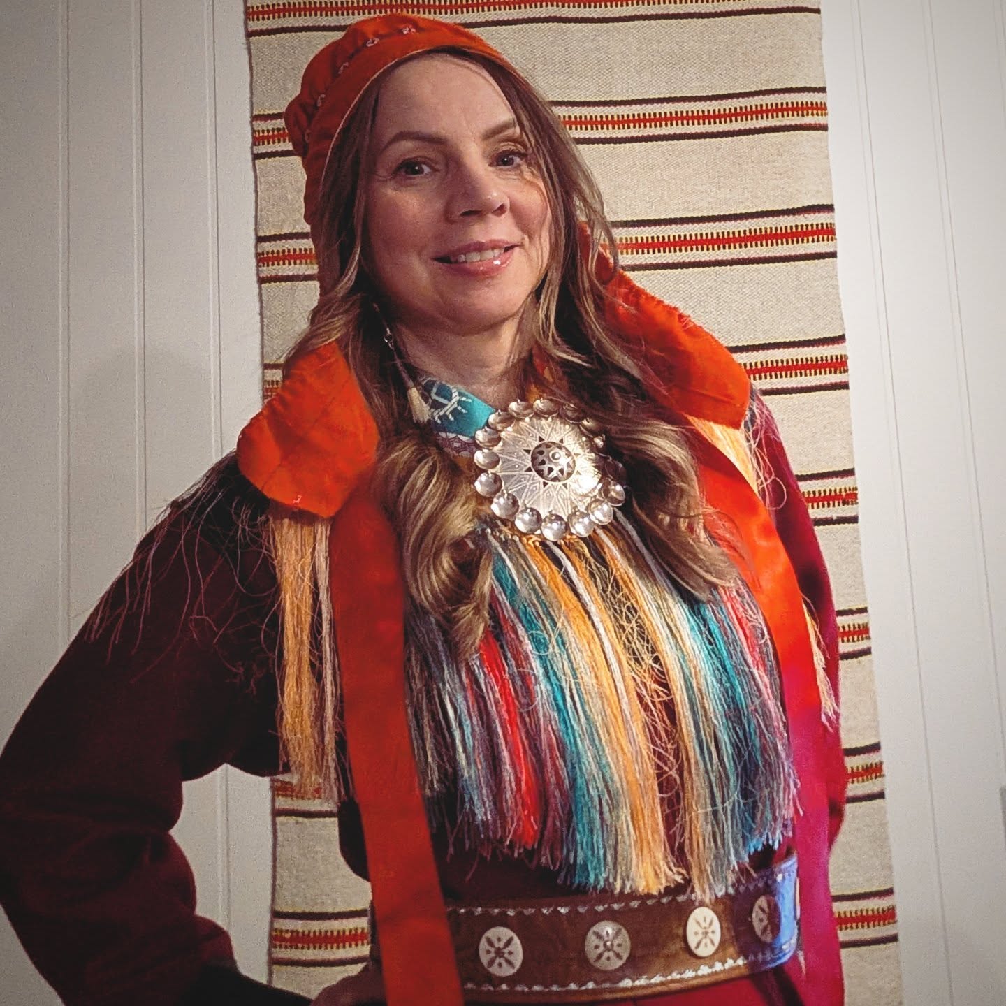 Lihkku beivviin Sámi Sohka! ❣️
Mus leai otne somás beaivi Álttás!
Ollu giitu Álttá klinihkka ja Álttá sámi searvi geat bovdejedje mu ávvudit singuin!
Tusen takk til Klinikk Alta og Alta Sámi Searvi som inviterte meg til feiring idag!
💙💚❤️💛