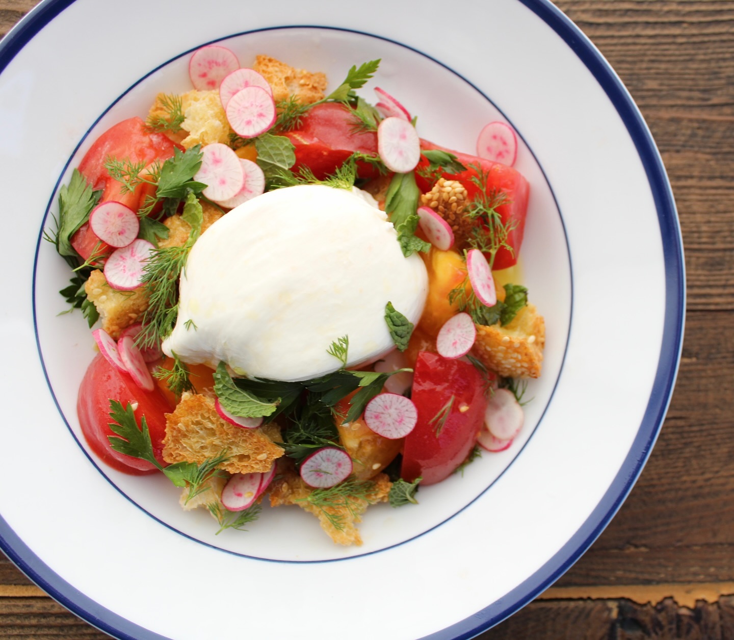 Seasonal Local Burrata
12 Seasons Farm Heirloom Tomato and Sesame Focaccia Panzanella, Mint, Dill and Tomato Vinaigrette
#naplesfoodie #naplesflorida #heirloomtomatoes #burrata #burratagram #panzanella #inthe239