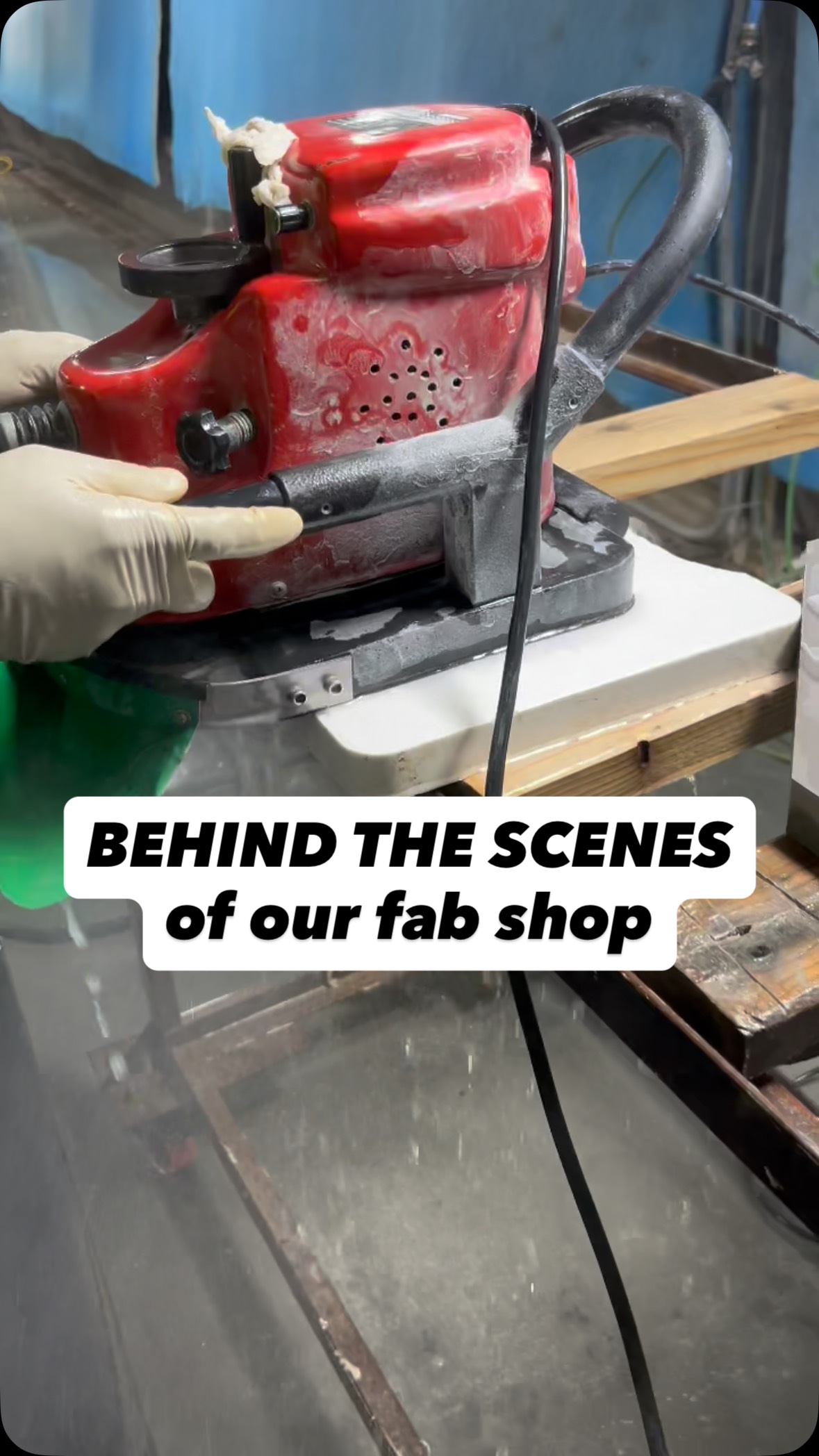 Quick clips of behind the scenes in our fab shop lately ⚙️👷♂️📏
#stonefabricator #countertops #fabricationshop #kitchenandbathcountertops