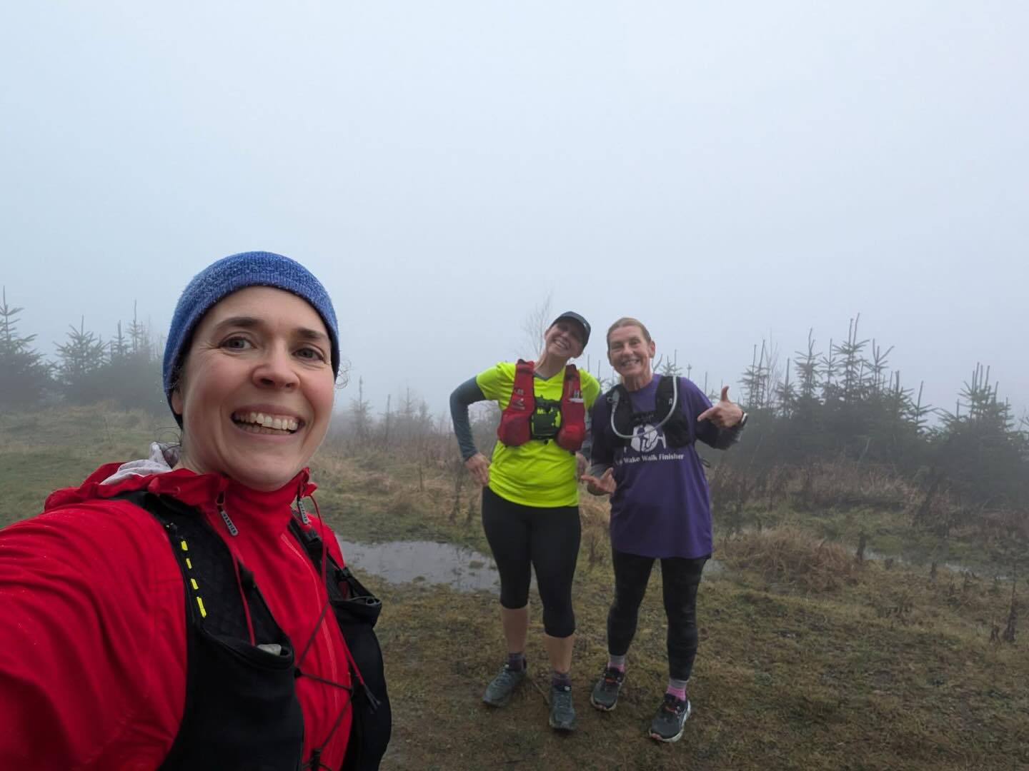 On Sunday we headed up to the @northyorkmoors for our monthly trail run.
A foggy morning that only added to the atmosphere — there’s something pretty special about running at this time of year.
It was brilliant to have Judith along for her very first trail run too — big well done, you smashed it 👏
Thank you @lindseycollinscoach for leading
YTO offers monthly, expertly led trail runs throughout the year.
Fancy giving it a go? Take a look and come and join us 🏃♀️🧡
https://www.yorkietalkies.co.uk/yto-running
#getoutside #trailrunning #running #trails #YTO