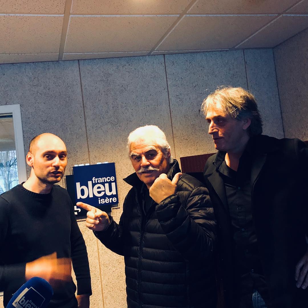 Petite émission radio avec un fidèle de l’hôtel des bains, Serges Papagalli ! Pour causer et rigoler autour Du vin !
#hoteldesbains #vinlauréat #gautetmillau #papagalli #onestpasdesquandmeme #winetalk #radiowineshow #jeromeorcet #rigolade #premiercruinhk #vinsplaisirs #soif #winelovers🍷 #cartedesvinslauréat #winelistawards