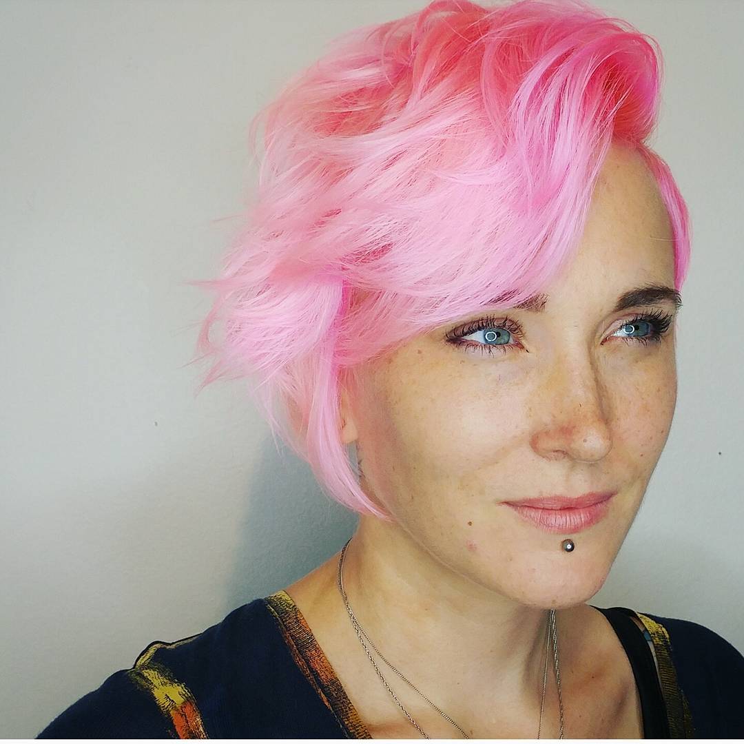 Fresh Cuts ββββ
Styled with Swept Up Powder by Oribe #adrianumbrellasalon #umbrellasalon #oribehair #oribeobsessed #pixie #shorthair #modernsalon #behindthechair