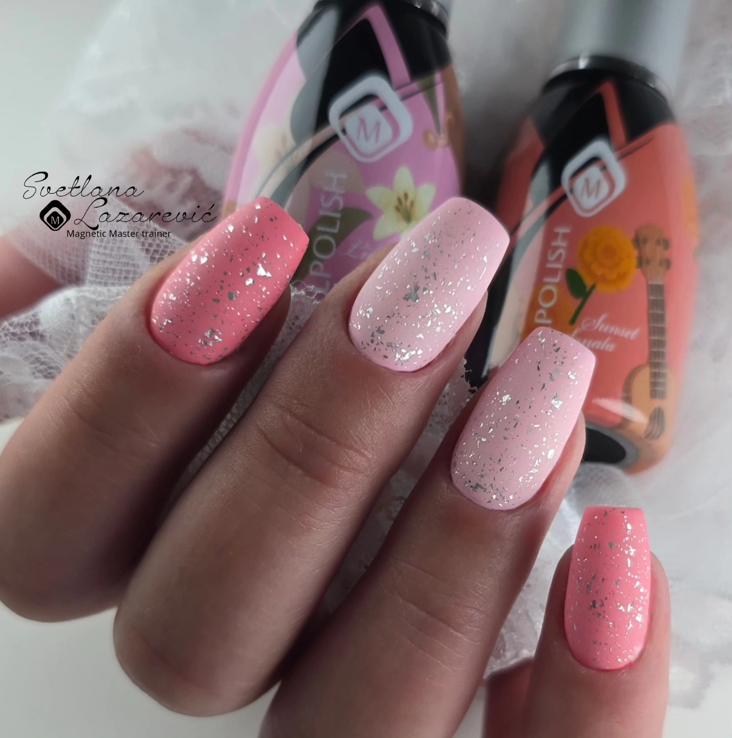🌸Fresh colors covered with matt flakes ✨️
.
.
#summernails #trending #NailInspiration #ɴᴀɪʟɪɴsᴘᴏ #nails2025 #nailsbern #swissnails #flowers #nofilter #MagneticNailDesign #newproducts