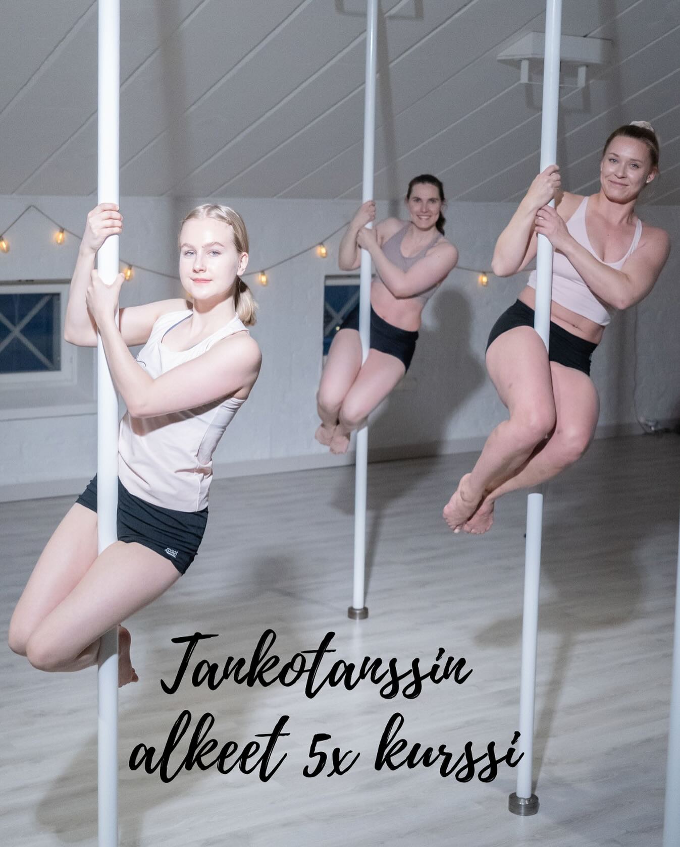 Uusi vuosi, uusi hauska ja tehokas harrastus? 🤩 Tankotanssi on mukaansa tempaava laji, joka kehittää erityisen hyvin käsi- ja keskivartalon lihaksia! 💪
❄️Tankotanssin alkeet 5 x kurssi
la klo 14.15-15.15
(28.2.-28.3.)
Ohjaajana Sky G. Ertas ( @motionalyst )
Hinta 55€
Tankotanssin alkeiskurssi sopii aloittelijoille tai pitempään taukoa tankoilusta pitäneille harrastajille. Kurssilla harjoitellaan erilaisia pyörähdyksiä, asentoja tangolla sekä kokeillaan inverttiä eli pää ylösalaisin menoa. Tankotanssi on hauska harrastus, jonka voi aloittaa ilman aiempaa liikuntataustaa. Mukaan tarvitset shortsit, pitkät housut, topin, juomapullon sekä pienen pyyhkeen tangon pyyhkimistä varten. Kurssin jälkeen voit siirtyä treenaamaan tason 1 tunneille.
Ilmoittaudu mukaan Roofin app:in kautta, jonka löydät nimellä Roof Aerial Club App Storesta tai Play kaupasta. Voit käyttää myös selainversioita, joka löytyy bion linkkipuusta.
❄️ Tervetuloa mukaan! ❄️
📸: @takayamaproductions
#roofaerialclub #tankotanssi #poledance