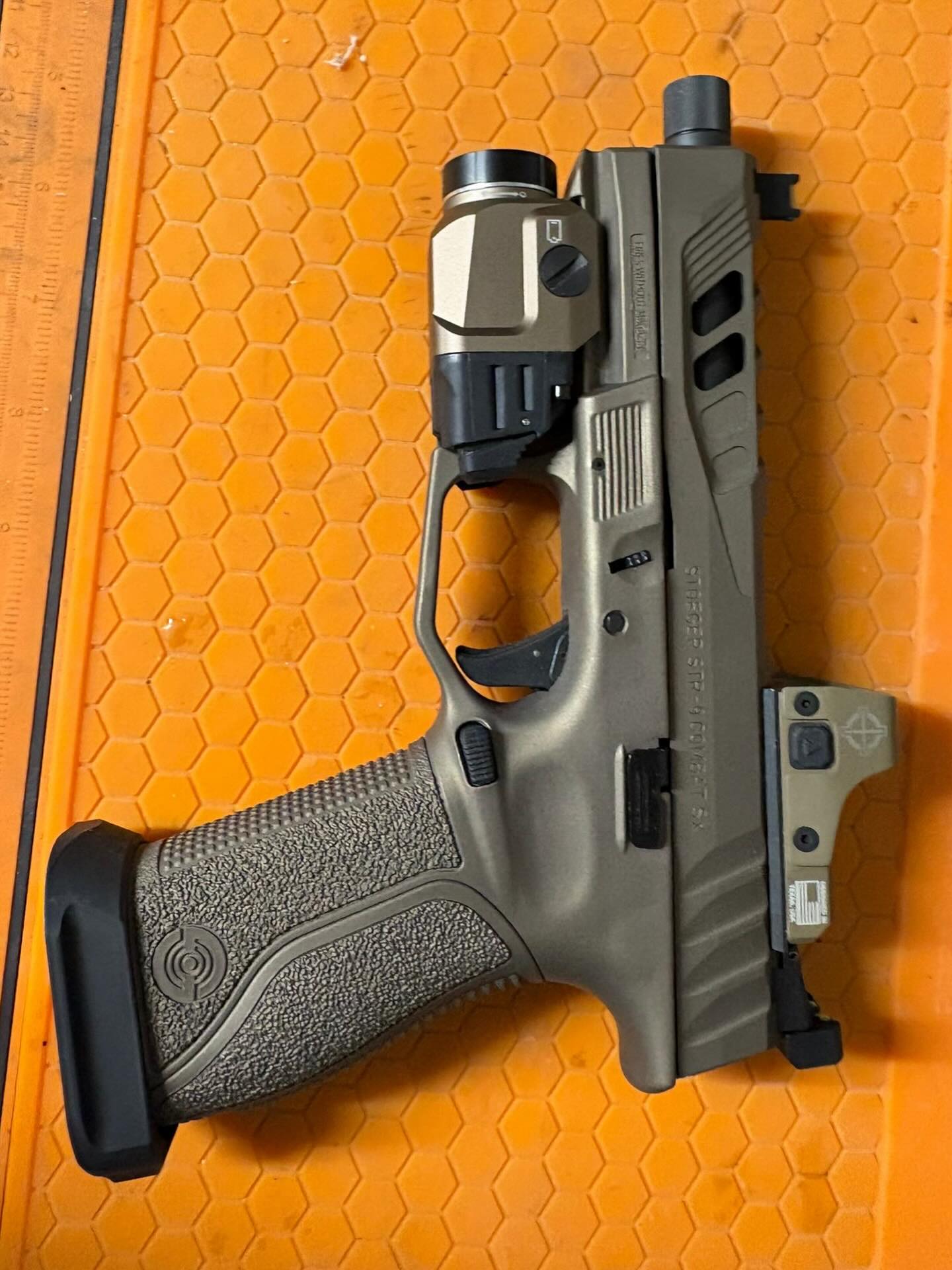 Jetzt fehlt nur noch der Comp #armeriagrigioni #stoeger thanx @luca242 for your trust 🌿 @outdoor_enterprise