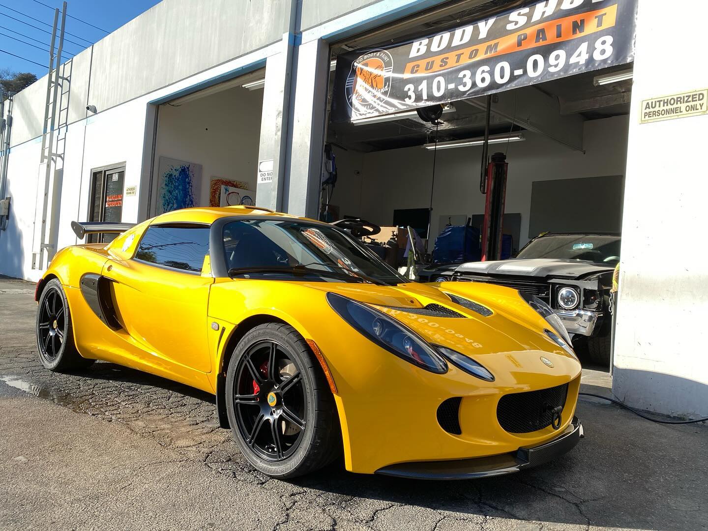 Thank you for your support Daniel
#lotusautobodyandpaint #custompaint #mulhollandmotorsports #newburypark #bodyshop