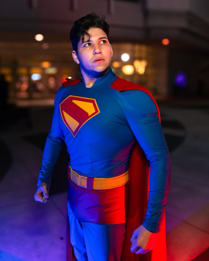 Super Bowl Sunday? More like Superman Sunday!💪🏻💥
.
.
Want this hero to fly to your next super celebration?🌟Visit www.prestigeprincess.com to send in a booking request today!❤️
…
🌟We are based in Lomita, CA and travel within a 40 mile radius🌟
…
Performer: Matt
…
#superman #superheroparty #kidspartyideas #supermanparty #lookup