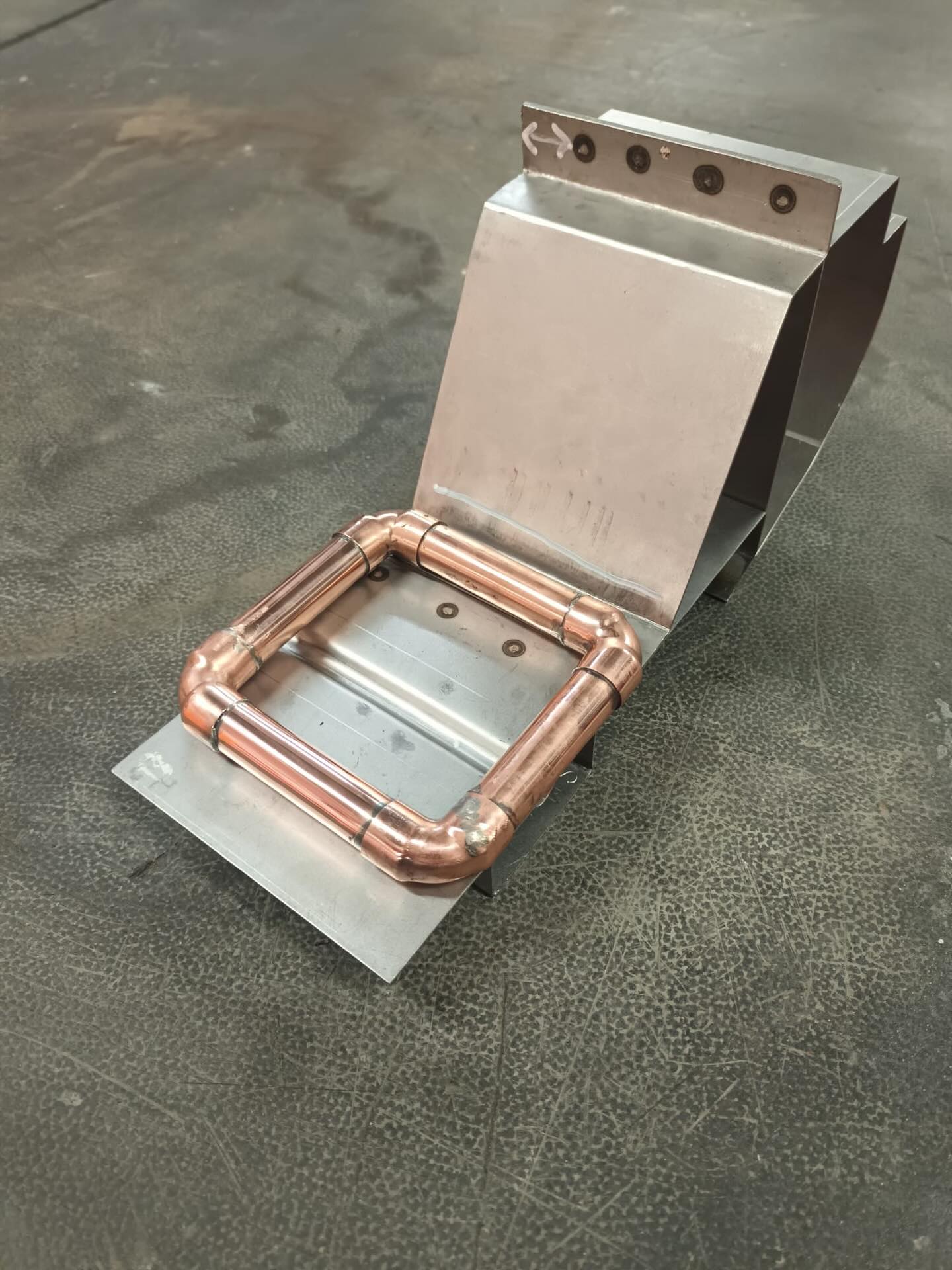 Mechanical Cohort HSA21 visited our @brooklandsmuseum site last week to learn Workshop Repair Processes with tutor Paul! 🛠️
Tasks included sill section fabrication, MIG/MAG welding, spot welding, gasket making, practicing soldering, wiring loom repairs, wheel balancing and tyre puncture repairs! 🧑🔧
All useful skills to put to practice back at their workplaces - well done everyone! 👏🏼
➡️ Swipe to the end for their group photo! 🙌🏼
#heritageskillsacademy #nextgeneration #shapingthefuture #mechanicalapprenticeship #heritagetechnician