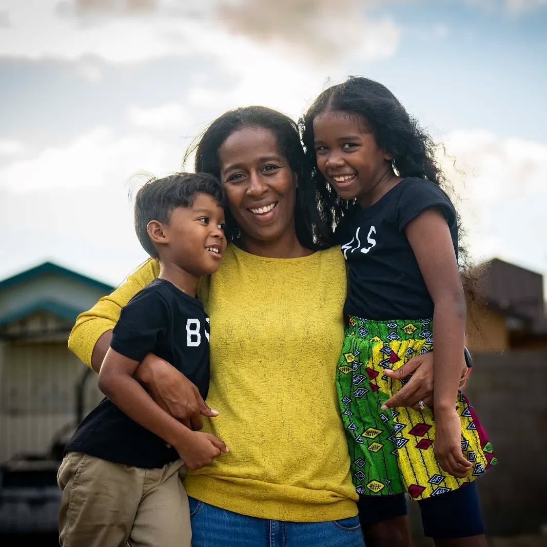 Just wanted to send out an appreciative Happy Belated Birthday post to our boss lady @lisakhenry1 . The super creative mind behind all the heirloom films you see on our page and Leon's boss on work days 😂.
We are sending this against her desire to let it pass by quietly so feel free to send her your wishes!
You're so easy to work with and humble to just help us grow to be our best selves on and off the job. Thank you for being all that you are and more.
From the Rink Films team! Happy Belated Birthday (it was yesterday)
#rinkfilms #happybirthday #backtowork