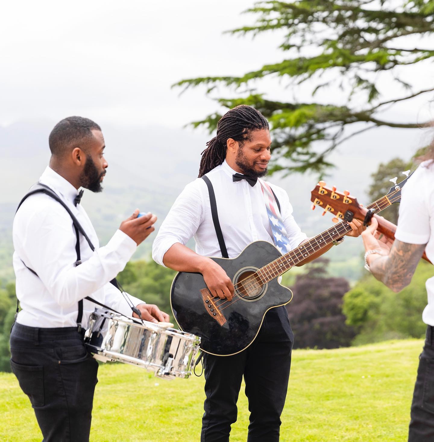 We had a wonderful weekend shooting with the @thephatcats at Underscar Manor for an incredible wedding!