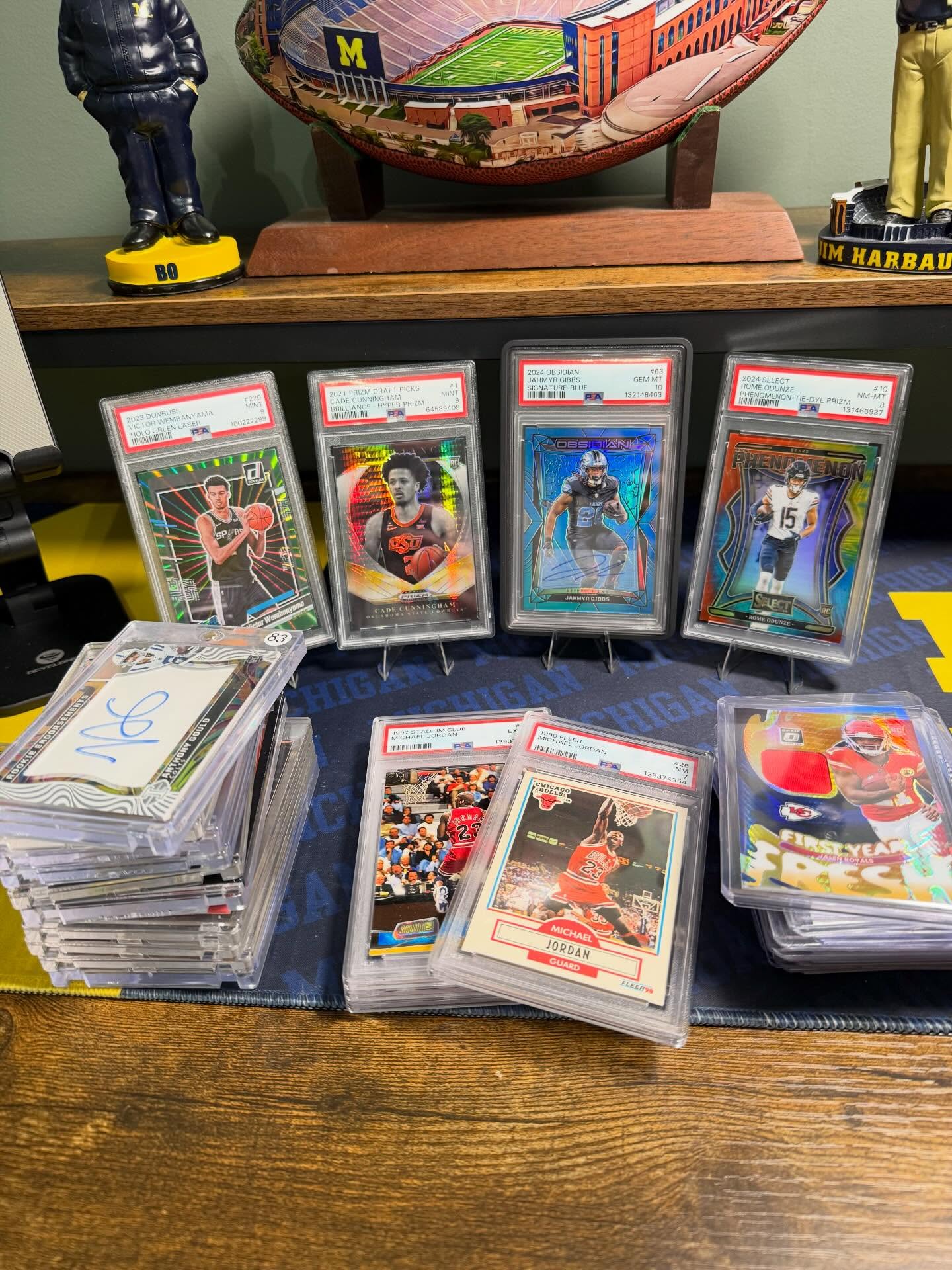 Getting our inventory back up in preparation for the next #whatnot show. Sent 10 #sportscards out today for grading 🤞. #topps #pannini #nflcards