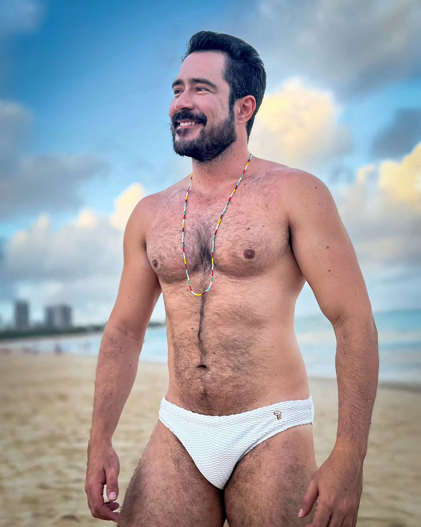 Model @ericktgo
Link com toda coleção na bio!
Sungas SpecialKey Wear 🔑
#specialkeywear #sunga #sungaslim #praia sp #sungacavada