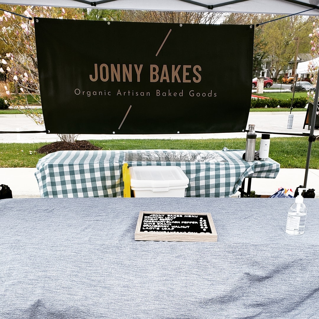 One of these days I'm going to outpace demand... today was not that day.
Thank you all so much for your love of local, simple, organic bread. I am humbled by your support.
#soldout #brooksidefarmersmarket #sourdoughbread #naturallyleavenedbread #eatlocal #localfood