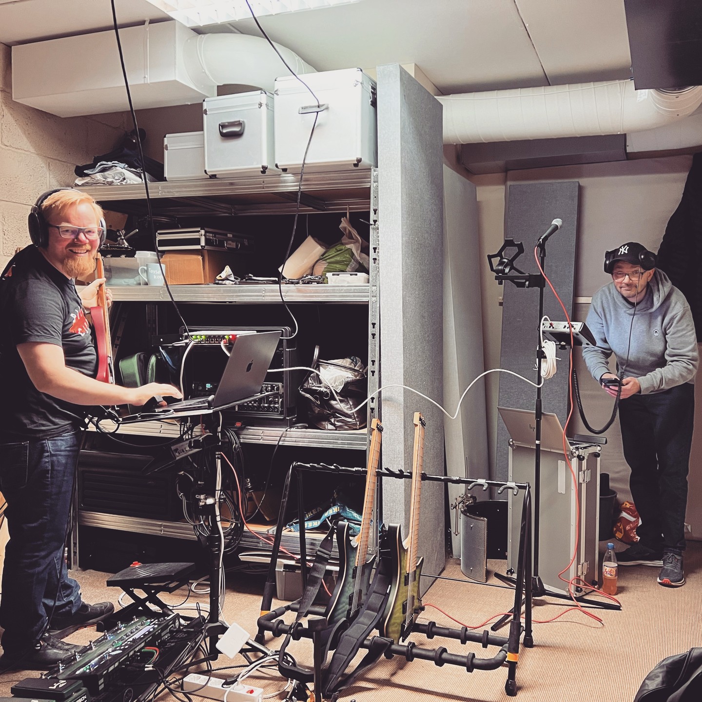 Back in the rehearsal room.....
#progrock #progmetal #progmusic #progressiverockcommunity #rockmusic #norway #newmusic #hardrockmusic #jazz #taskaha_official #haken #dreamtheater #opeth #leprous #kemper #strandberg #dingwallguitars #tamadrums #musicman #hurumrock #welåverock #progrockfestival #livemusicnorway #mesaboogie