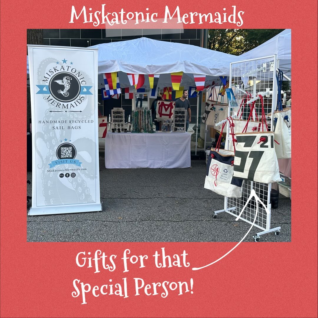 We will be at The Soda City Market this Saturday the 30th in Columbia, SC and then at the 54th Annual Christmas Craft Show next weekend December 6th & 7th in Aiken, SC with our new selection of Recycled Sailbags ♻️ @sodacitysc #recycledsails #recycledsailbags #miskatonicmermaids #smallbusinesssaturday #handmadebag #handmadegifts #shoplocal