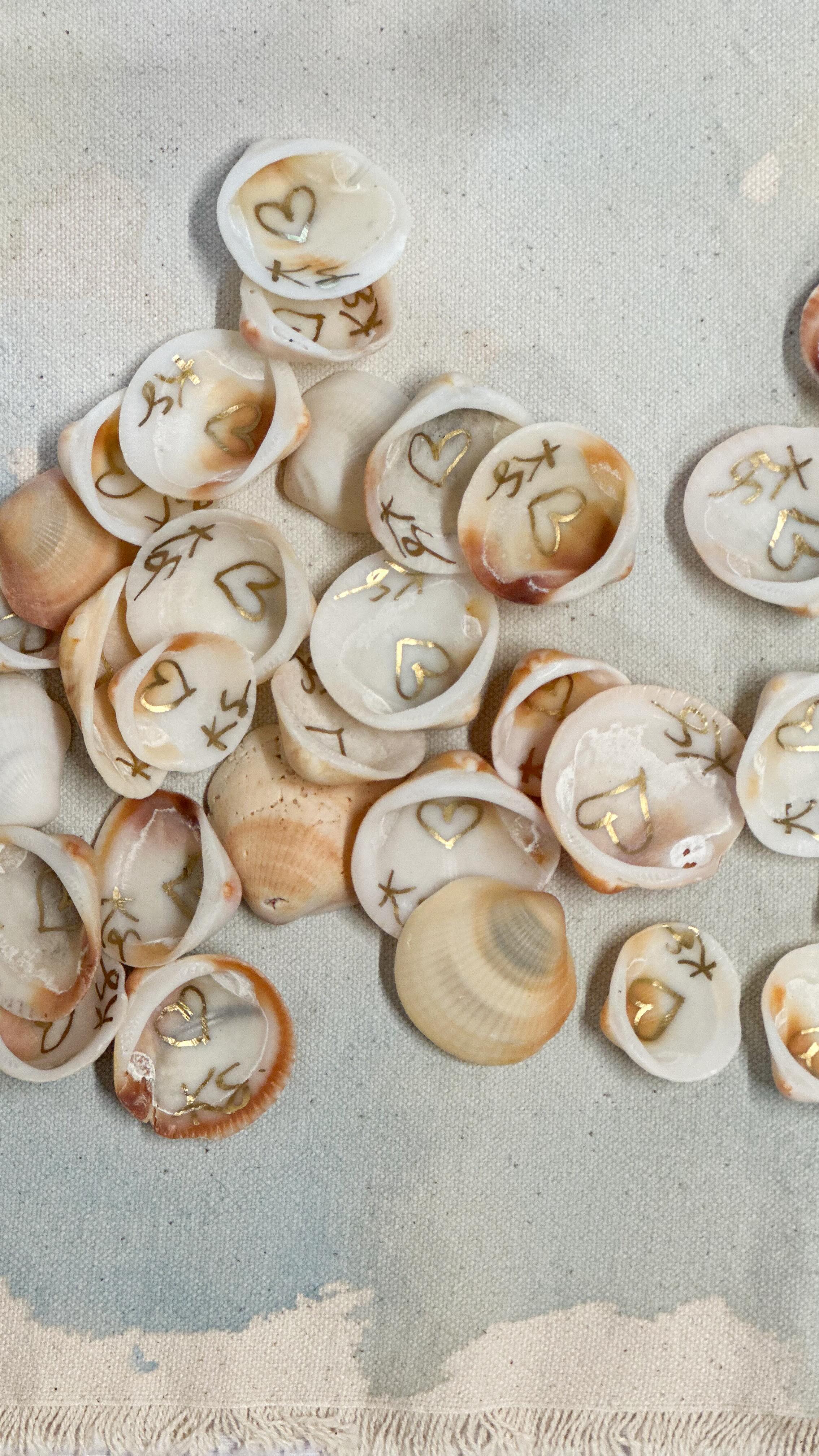 First Friday Art Walk is this Friday! From 6-9pm at @artswarehousedelray
•
There are three galleries with wonderful exhibits right now and two floors of incredible artist studios! Come grab some treasures from studio 10A on the second floor and see what I’m currently working on.