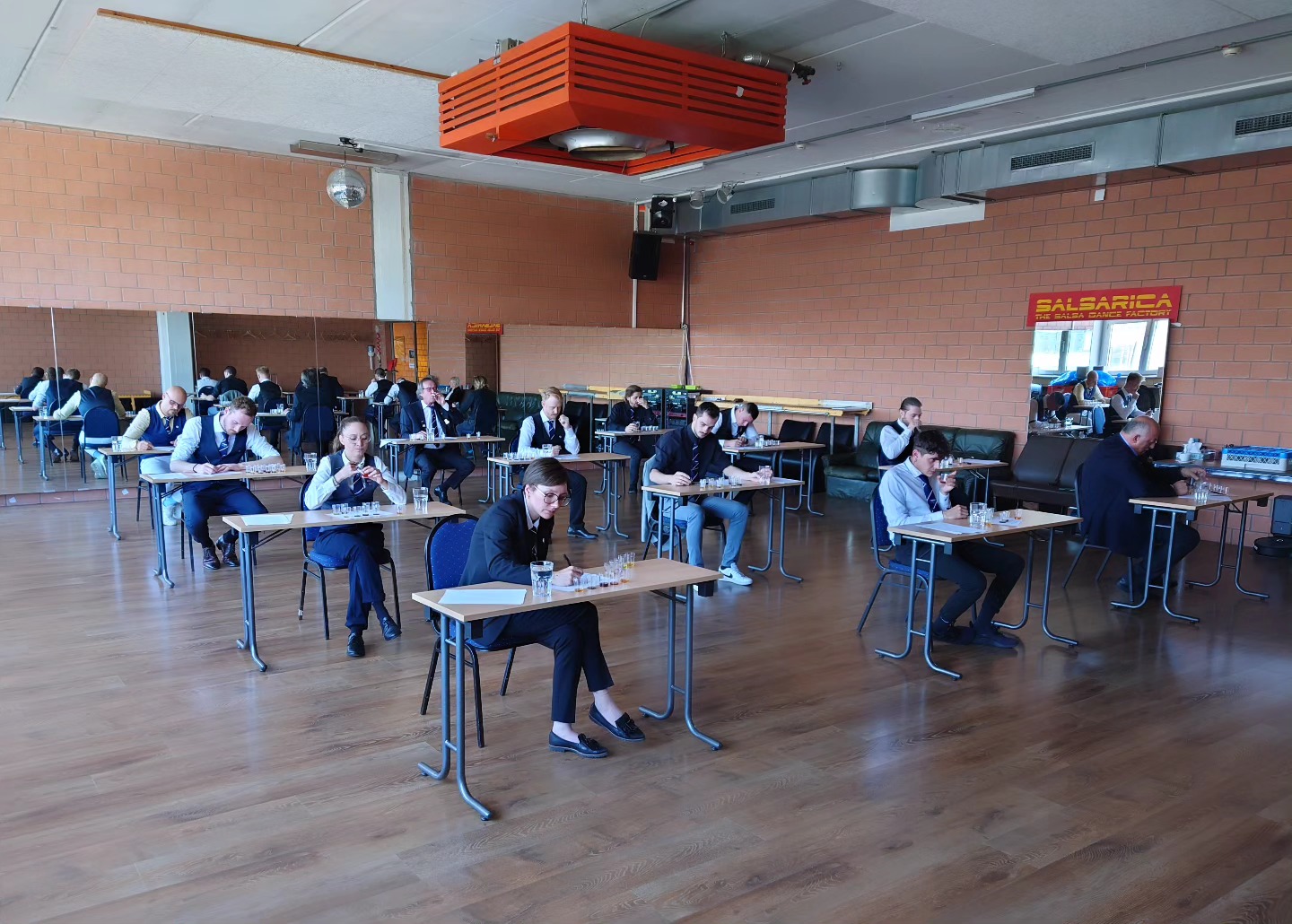 #knowledgeskills #olfactoryskillstest #professionals #bartenders #barkeepers #scc23 #official #swiss #cocktail #championships #@swissbarkeeperunion #