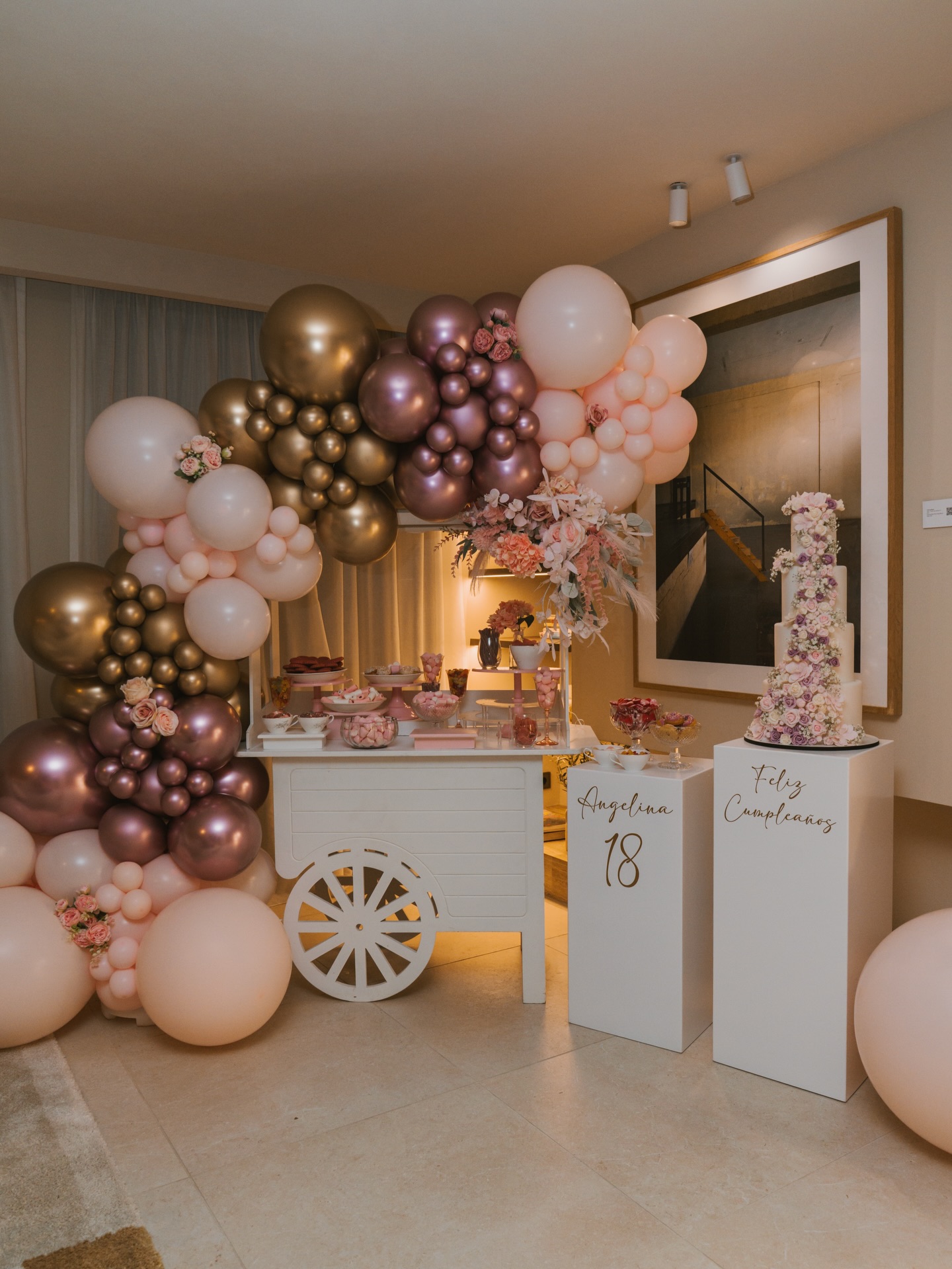 ✨ 18 years, a moment to remember ✨🎉
A beautiful milestone deserves to be celebrated with joy, style and lots of love.
We were so happy to be part of this special 18th birthday — creating a warm atmosphere, delicious flavors and unforgettable memories 💐🥂
Happy 18th birthday!
📞 +34 602 687 187
📧 Dani@daniscatering.es
#DanisCatering #18thBirthday