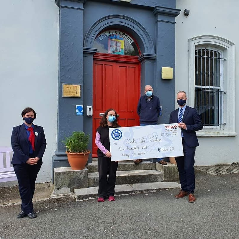 Lovely visit on Friday with staff from Tesco Ireland (Wilton) to present a donation from their Community Fund.
Delighted to be awardees - this donation will support us to roll out some activities for students this summer.
A huge thank you to the staff of Tesco and to the customers who supported our work #thankyou 💟