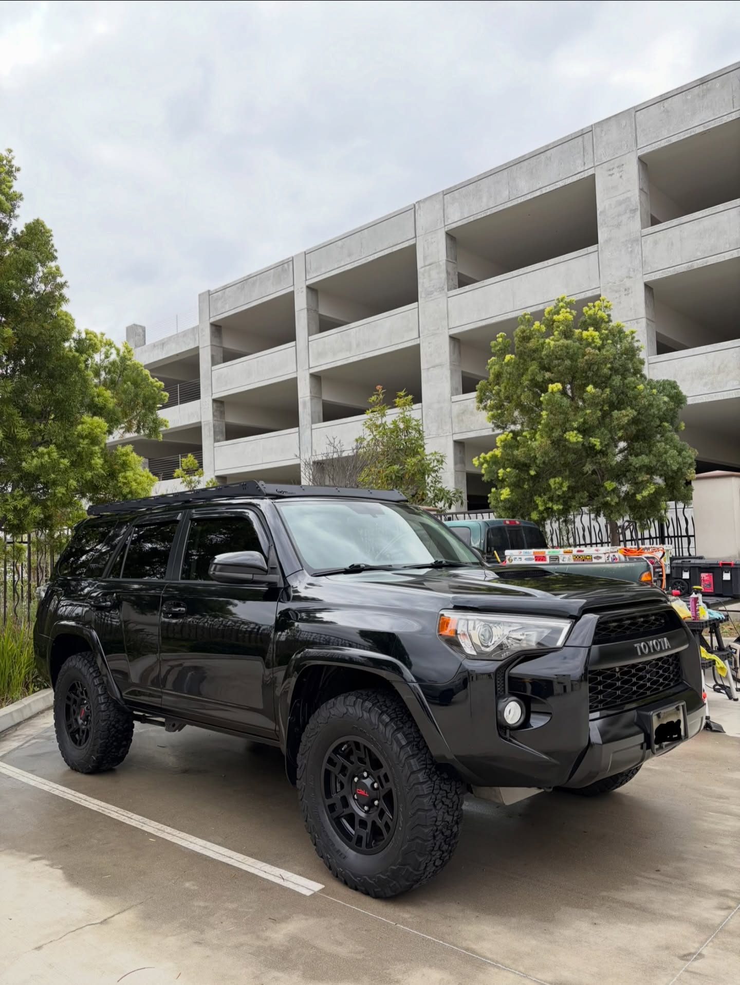 Exterior hand wash.
DM TO BOOK AN APPOINTMENT