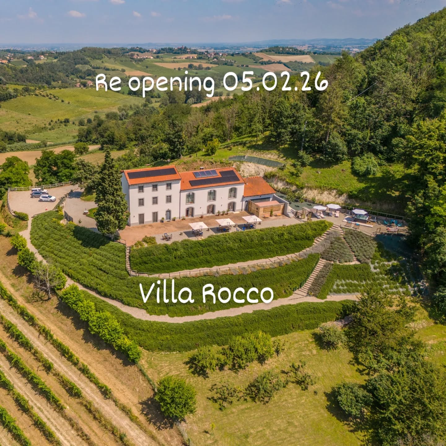 Beautiful weekdays and weekends in Monferrato at
Villa Rocco Country House.
See you soon !
#italia #Monferrato #bnbitalia #visitMonferrato #weekends
🌐https://www.villarocco.com/
📱3455849222