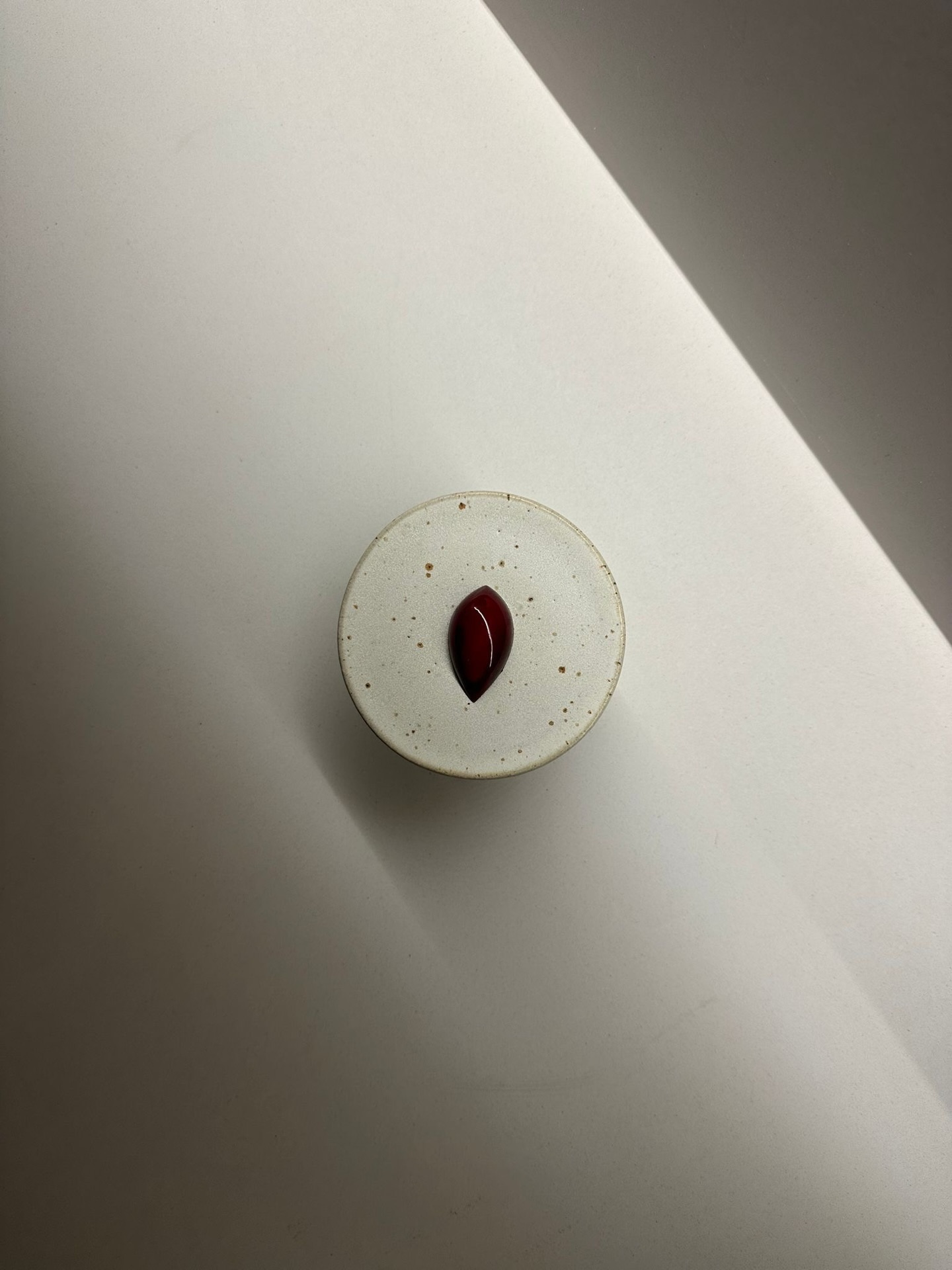 A week at Moda…
• Pastry Chef Bella’s pumpkin seed and praline chocolates
• Olive oil finishing the pine and sheep yoghurt dessert
• Behind the scenes in the kitchen for the Gusbourne Wine Dinner
• Scallops from @flyingfish525 being seared
• A beautiful piece of Venison from @martinsmeats_
• Hogget, searing to golden perfection.
• Finished Scallop, Jerusalem Artichoke and Sunflower Seeds dish