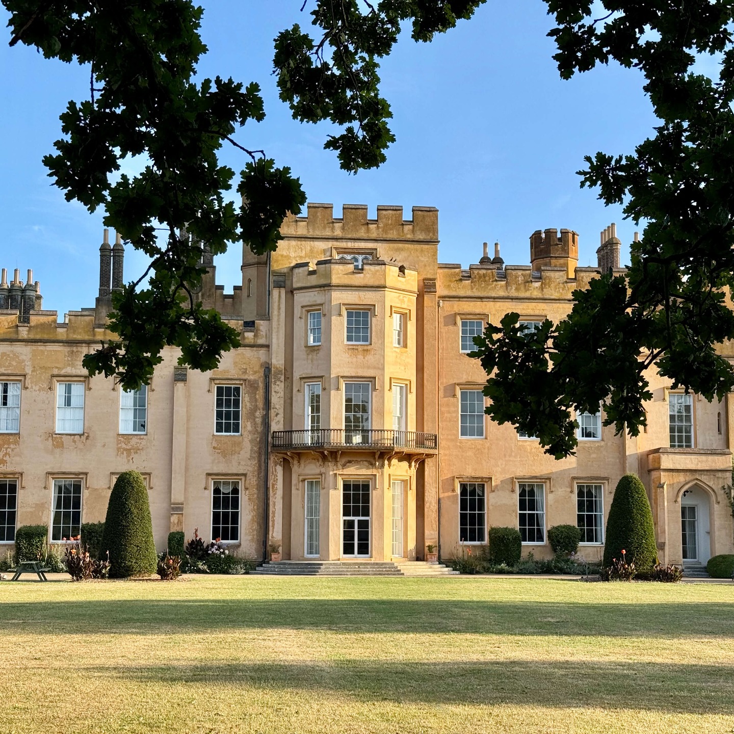 ♥️ O Romeo, Romeo! Wherefore art thou Romeo? ♥️
👰🏻♀️ Juliet spoke these words from a balcony in Verona that would become the most famous in the world - a place where love, anticipation and destiny met beneath an Italian sky.
At Ditton Manor, that moment exists again.
🏰 Not a replica. Not a prop. But a real, historic balcony, directly connected to the bride’s room, overlooking sweeping lawns and centuries of story.
Here, a Ditton Manor bride does not imagine Juliet’s moment. She lives her own.
💖 A quiet pause before the ceremony.
💖 A breath of fresh air as sunlight falls across the gardens.
💖 A private moment suspended between excitement and forever.
This 💞 Valentine’s month, we invite couples 👩❤️👨 to step into that feeling - to see, stand, and sense what makes Ditton Manor unlike anywhere else.
Because some love stories deserve more than a venue, they deserve a setting worthy of the moment.
Your story deserves its own balcony moment.
❤️ Book a Valentine’s show round tour this February
💝 www.dittonmanor.com/book-a-show-round
💓 Call our guest experience team on 01753 255 444
💌 Email us at sales@dittonmanor.com
🌐 Visit our website www.dittonmanor.com