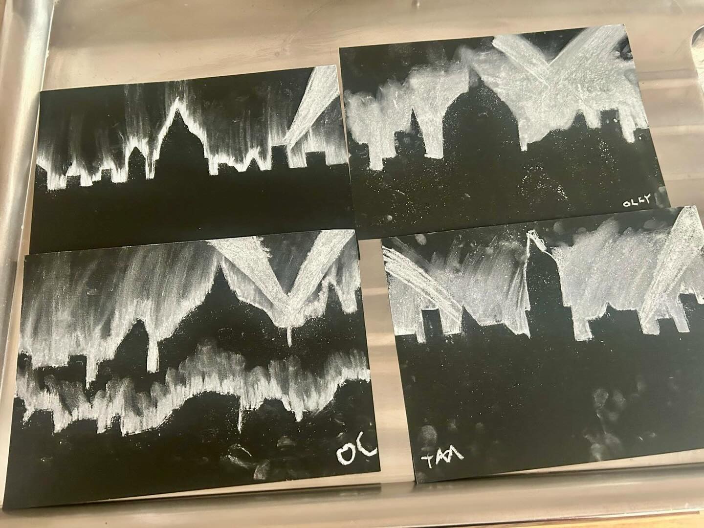 In Art, the Skye class recreated an important image from WW2 using chalks 🖼️ #art #ww2