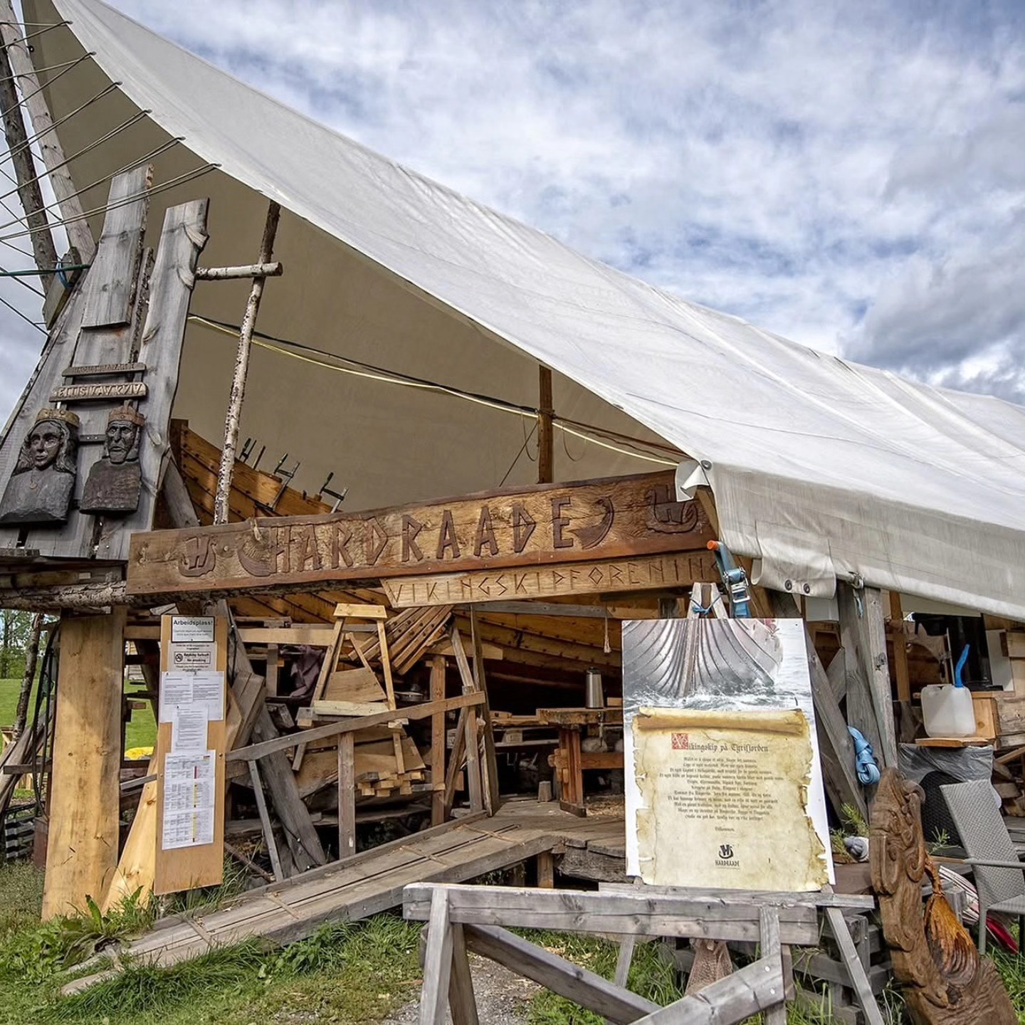 The wait is almost over! 🤩
Our Viking ship is leaving its protective shelter next week. This is a big deal. 🪓
Before her first launch into the fjord on Saturday, August 30th, she'll be dry-docked for her final touches. More info to come.
The bedding, where the ship has called home for the last years, will be used for something else going forward. We'll reveal that later. 😀
#hardraade #shiplaunch #vikings #norwegianvikings #woodenboat #vikinglife #vikingage