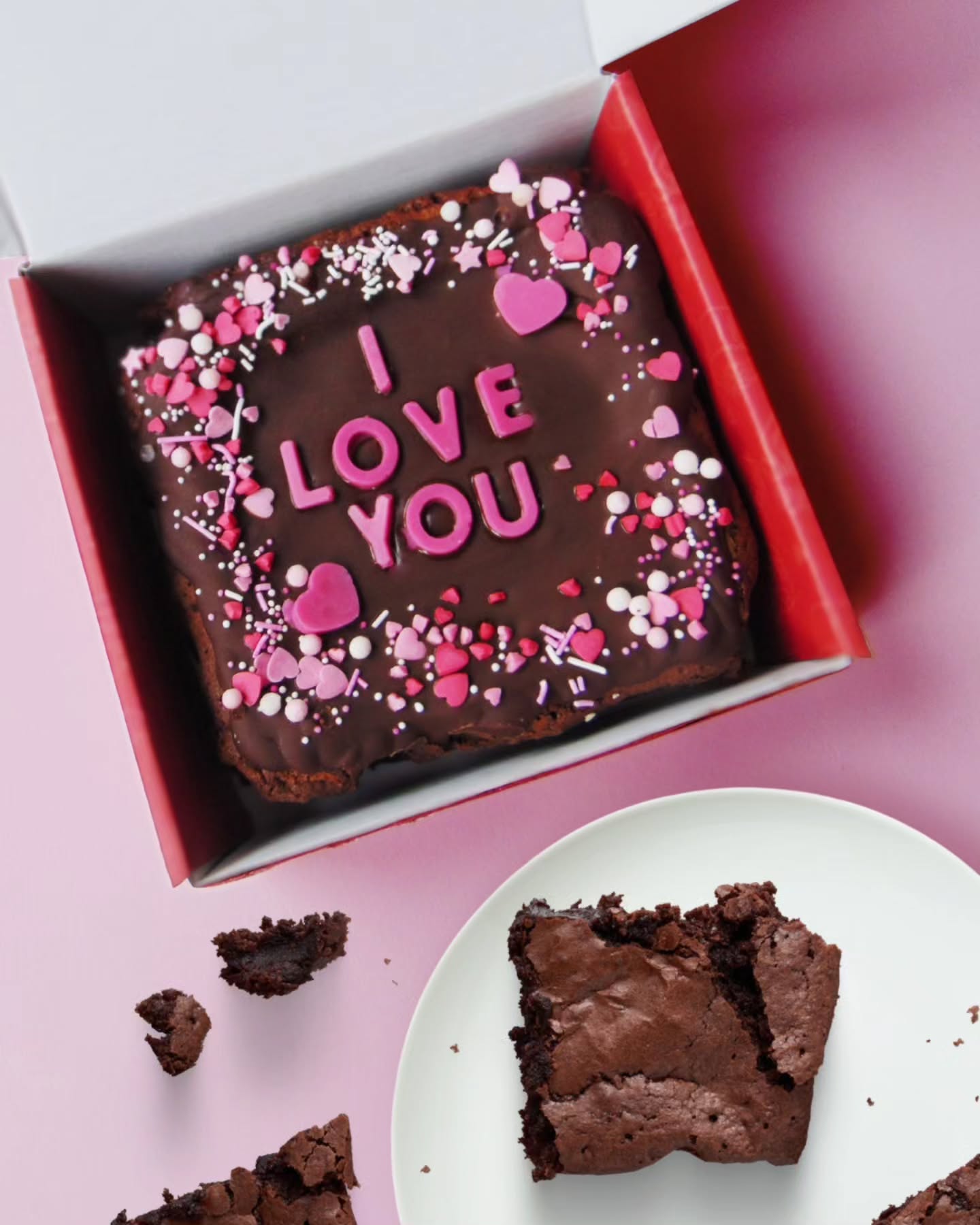 Last minute Valentine's gift? We've got you
covered🩷
Our Valentines half slabs are available to order now for £15, just send us a message!❤️
Customise your message to make it extra
special, perfect for lovers, friends, or yourself🩷
These are available year round, perfect for any occasion, or just because 😉