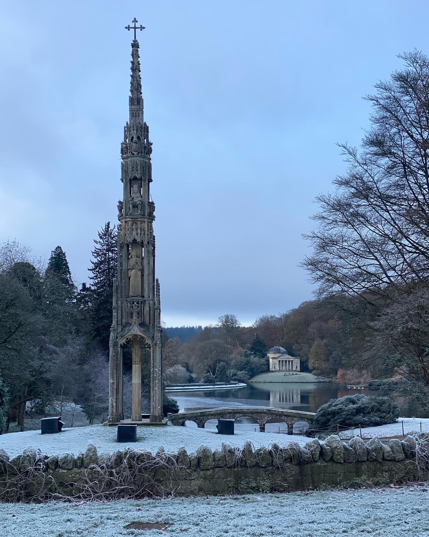 It cold out there, but picture perfect and great for killing off all this pathogens that have been plaguing our plants. #horefrost #classiclandscape #coldweather #stourhead #fiboylegardendesign