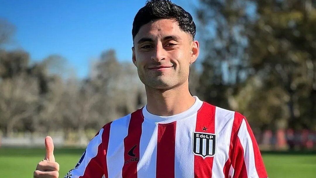 Javier Altamirano nuevo jugador de Estudiantes de la Plata #huachipato #estudiantesdelaplata #javieraltamirano #futbolchileno #futbolargentino #pincha #pincharrata Javier Altamirano nuevo jugador de Estudiantes de la Plata #huachipato #estudiantesdelaplata #javieraltamirano #futbolchileno #futbolargentino #pincha #pincharrata